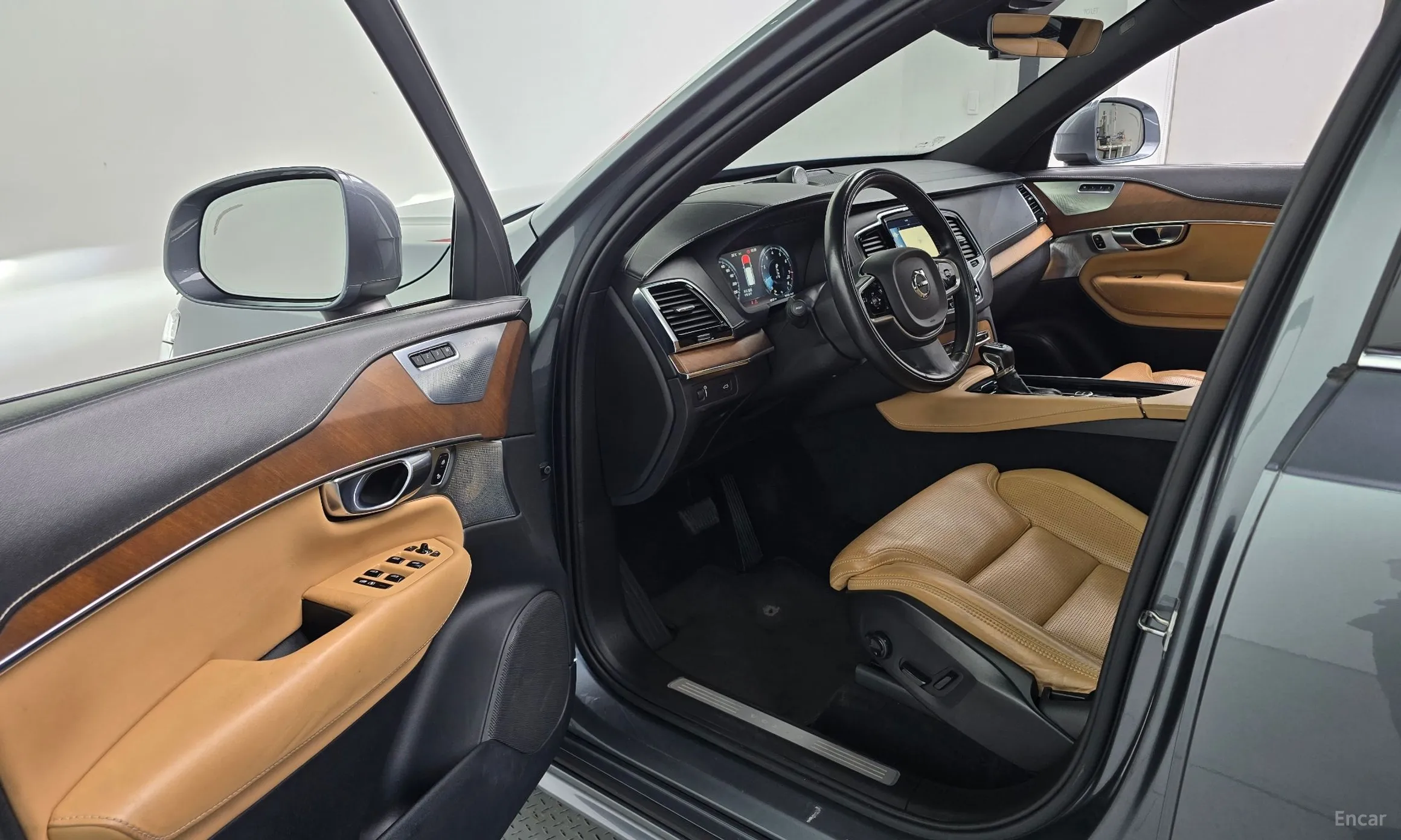 Volvo XC90 Gen 2 превью 10
