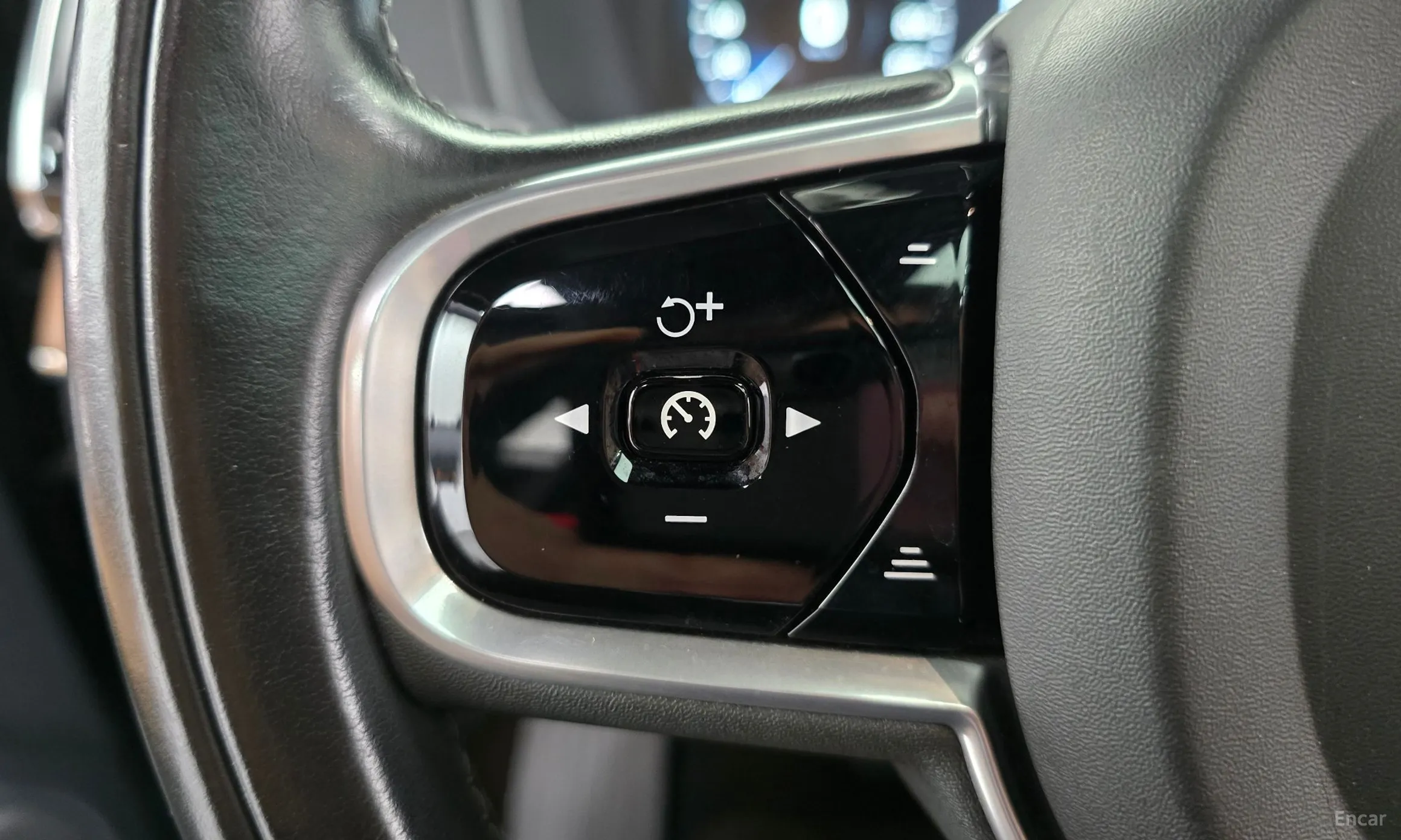Volvo XC90 Gen 2 превью 16