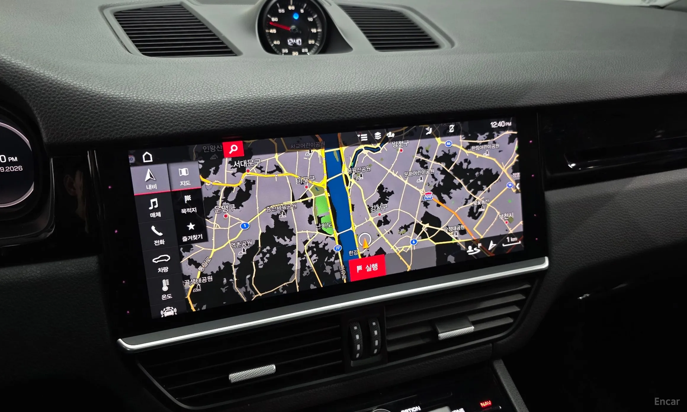 Porsche Cayenne (PO536) превью 15