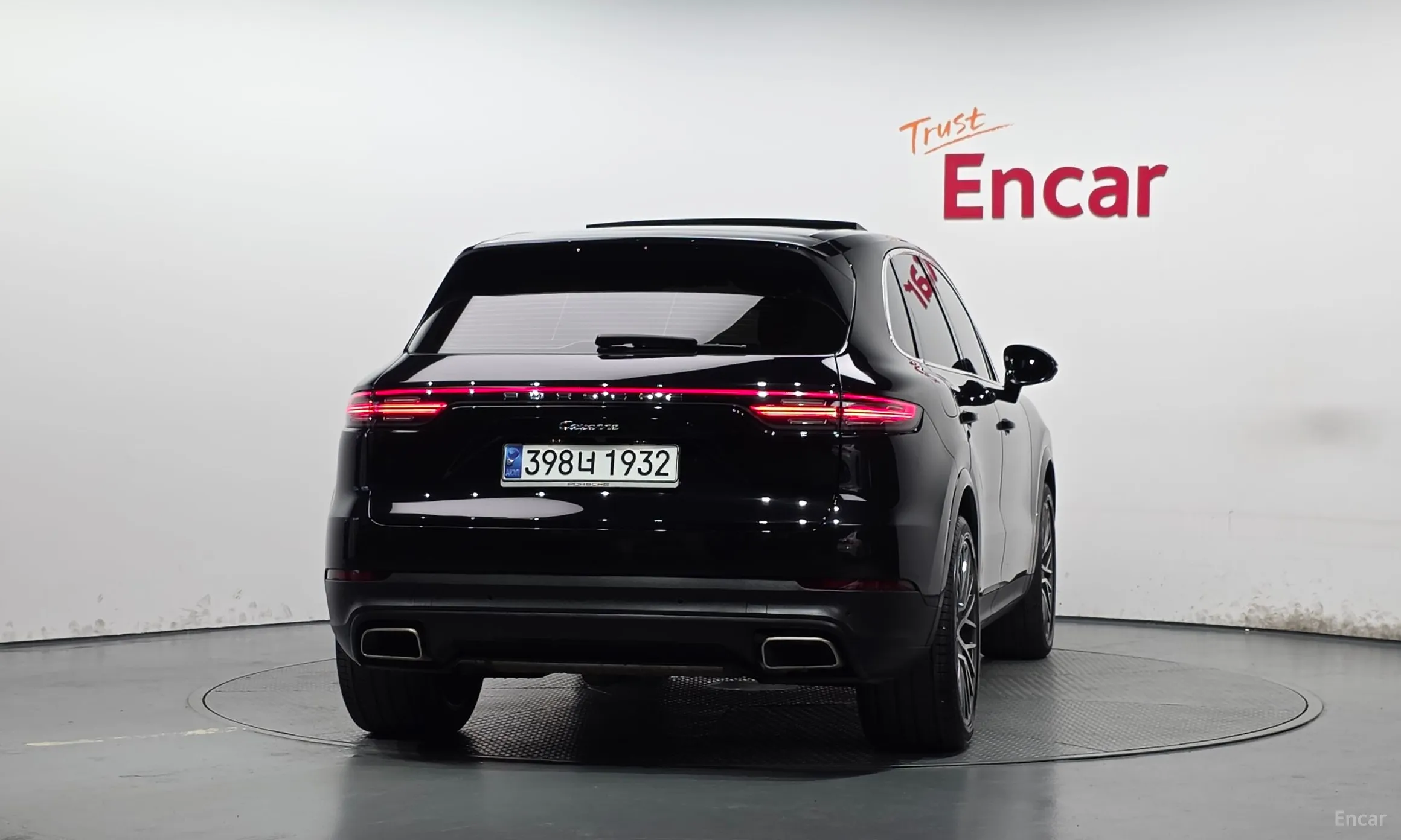 Porsche Cayenne (PO536) превью 4