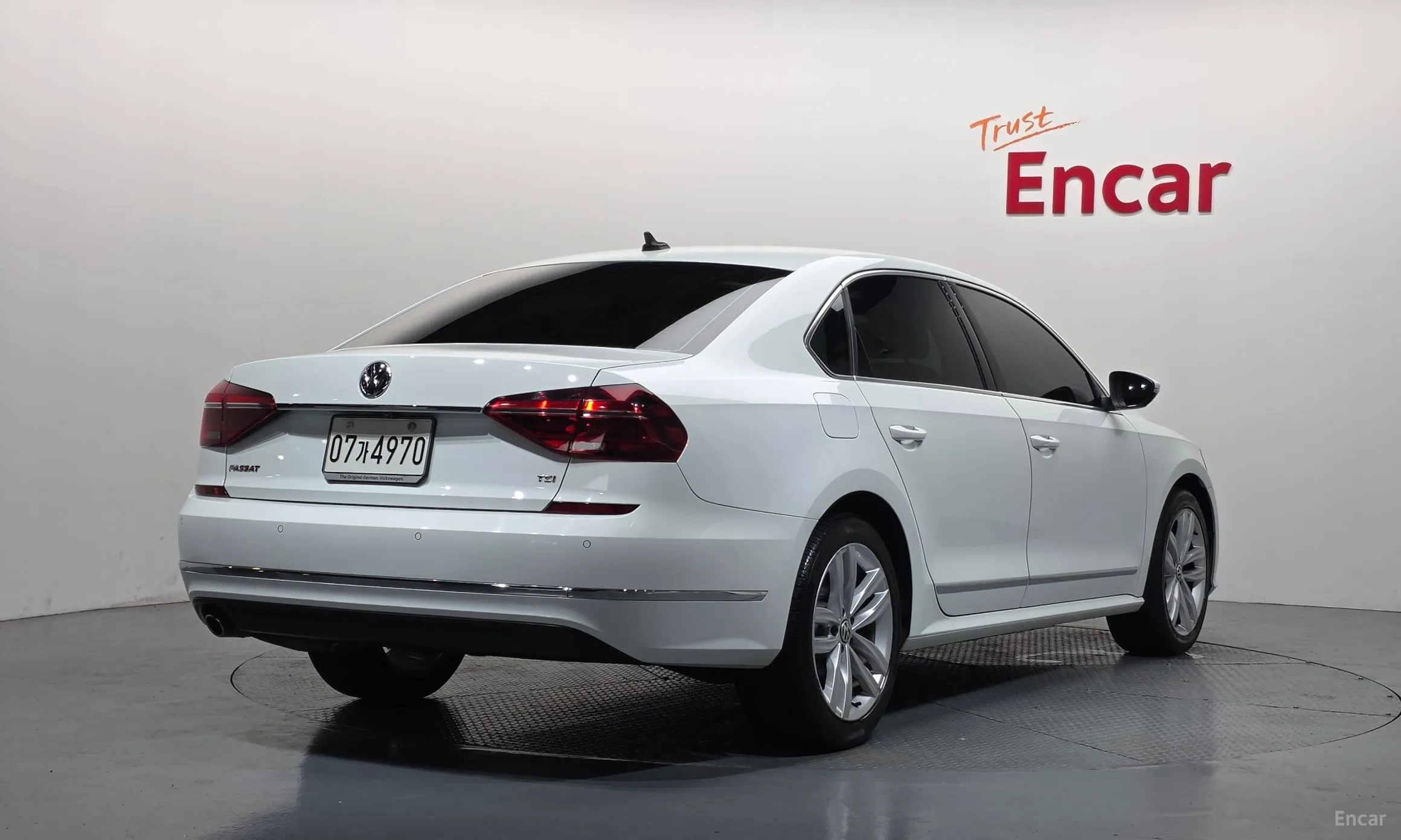 Volkswagen The New Passat
