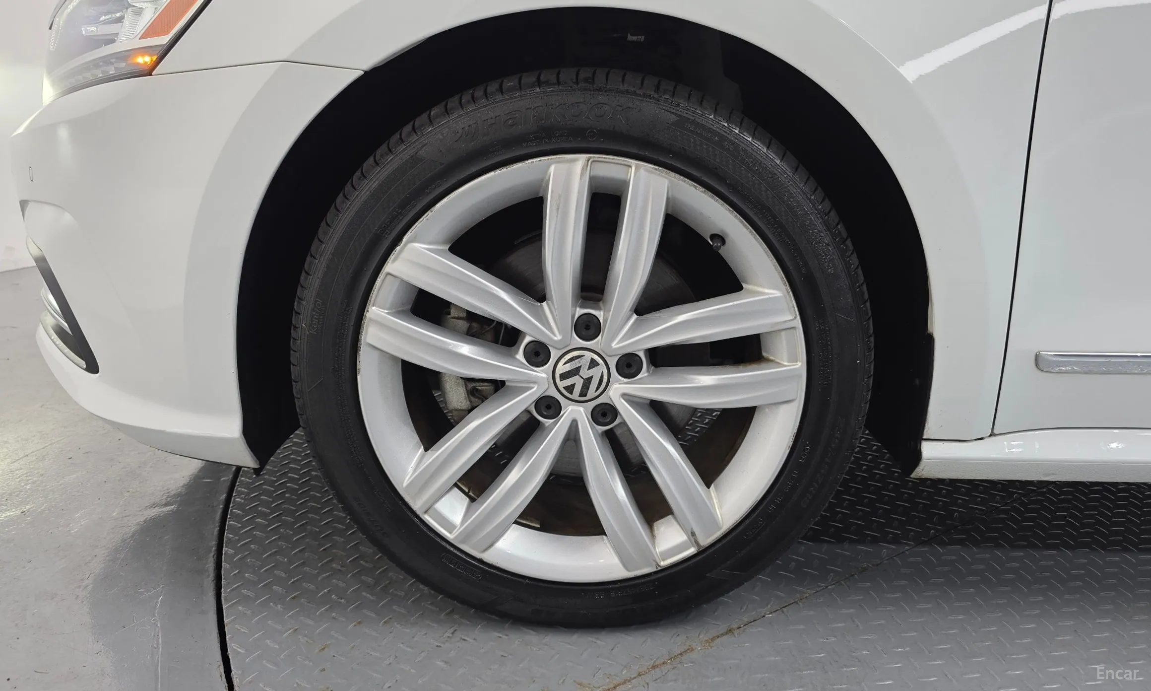 Volkswagen The New Passat превью 5