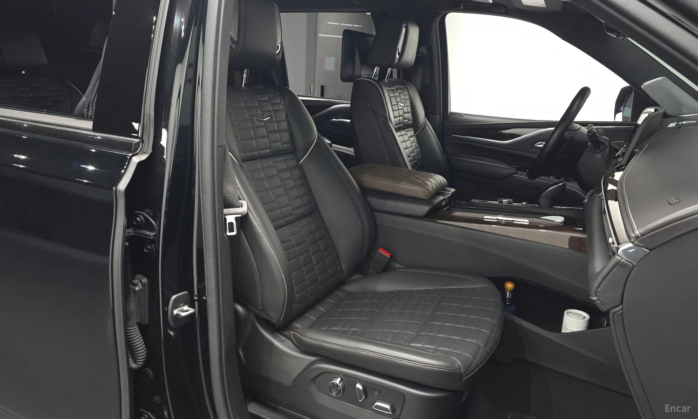 Cadillac Escalade 5th Generation превью 11
