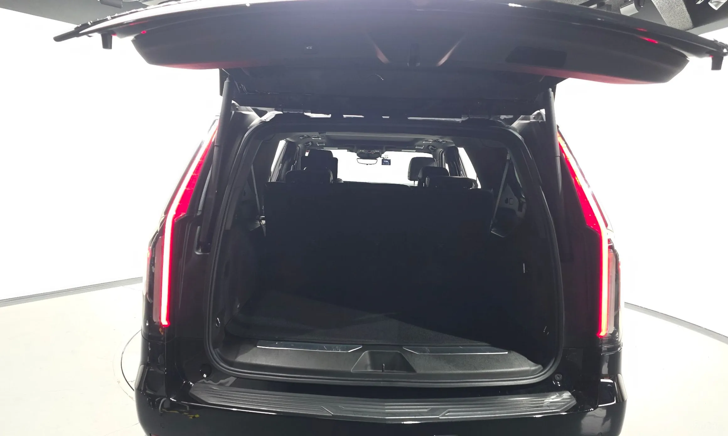 Cadillac Escalade 5th Generation превью 20