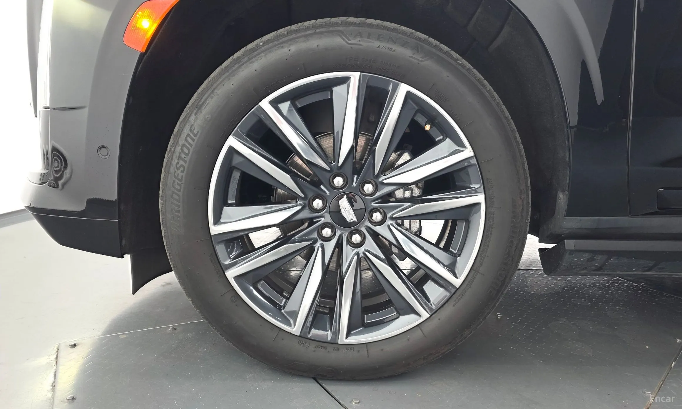 Cadillac Escalade 5th Generation превью 5