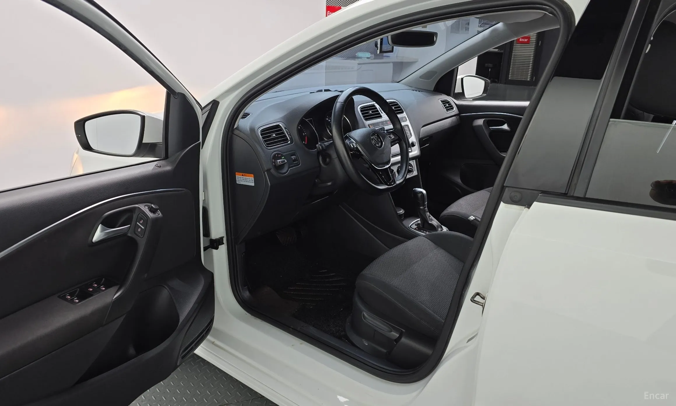 Volkswagen Polo превью 10