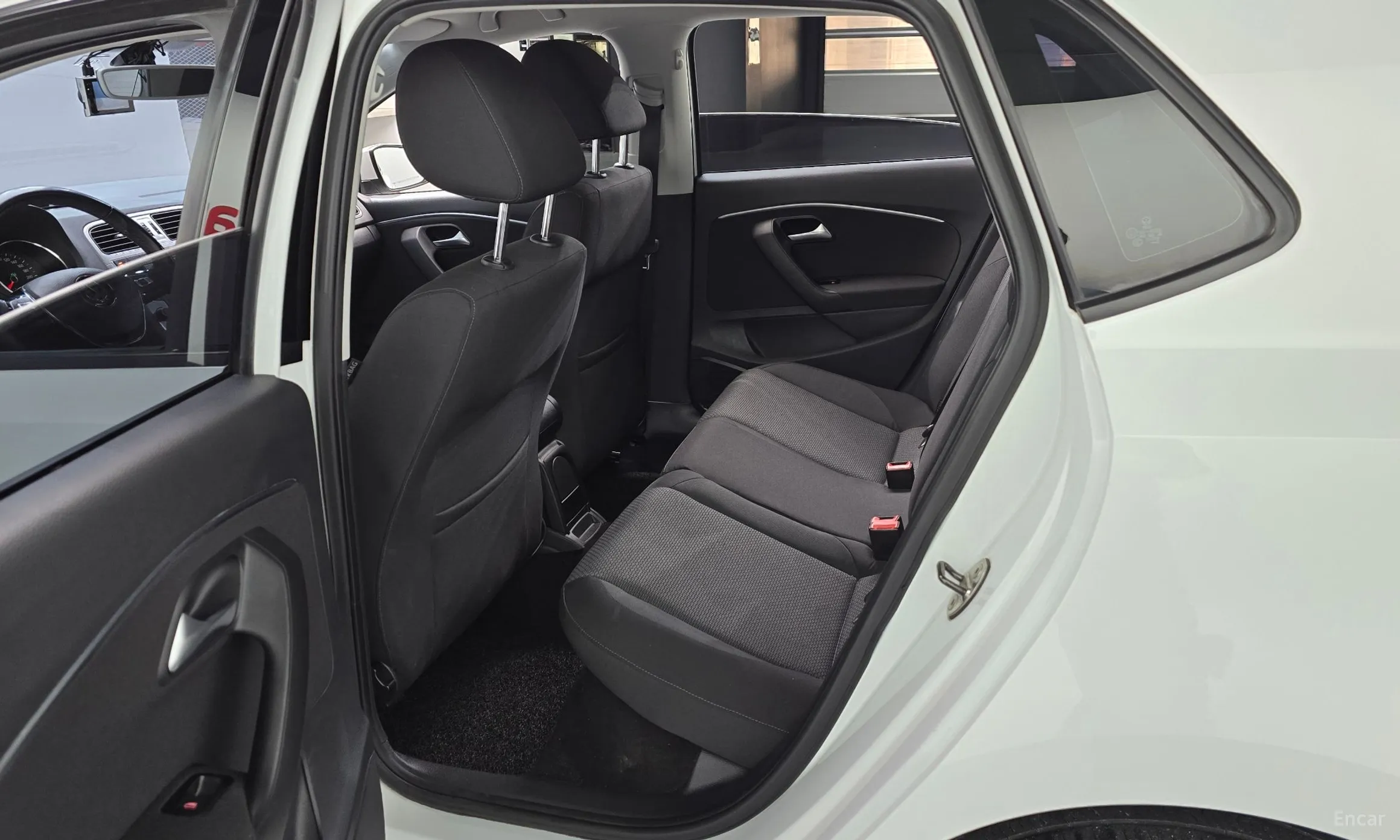 Volkswagen Polo превью 11
