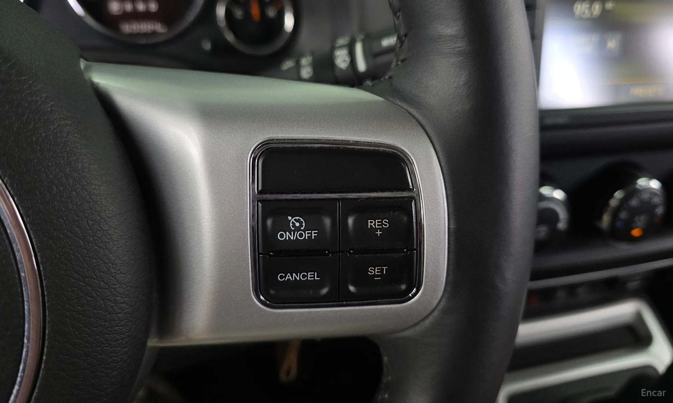 Jeep Compass превью 17