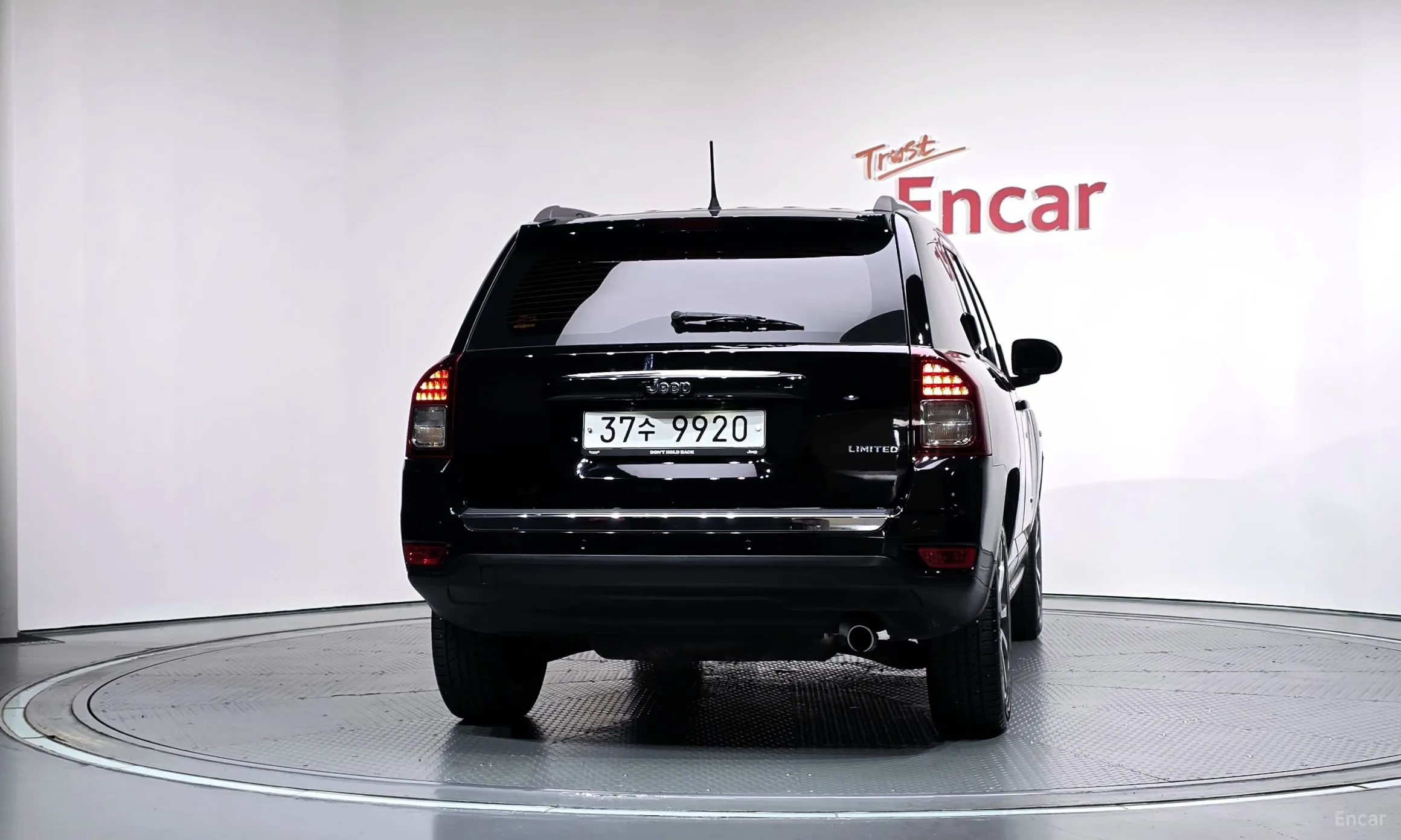 Jeep Compass превью 4