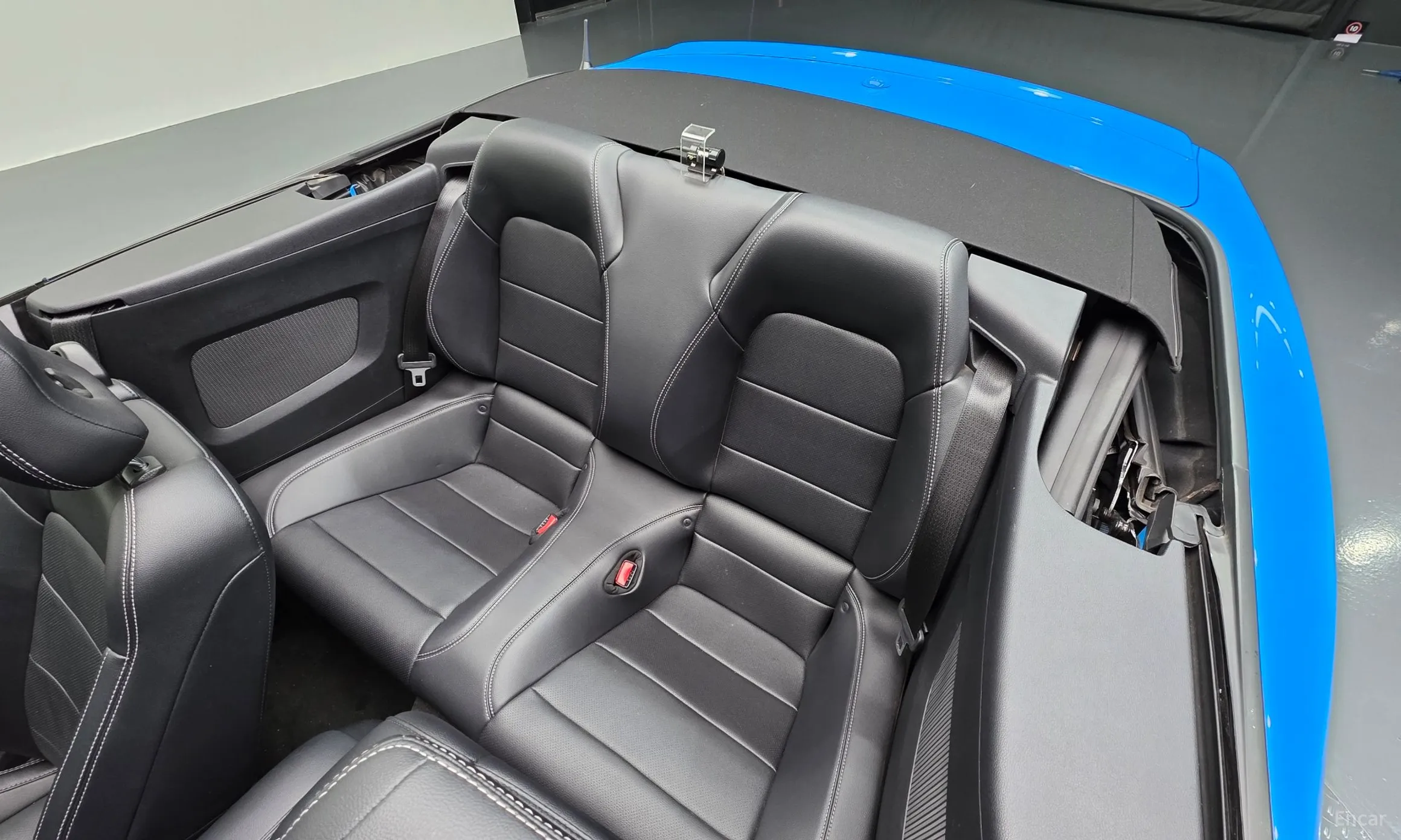Ford Mustang превью 12