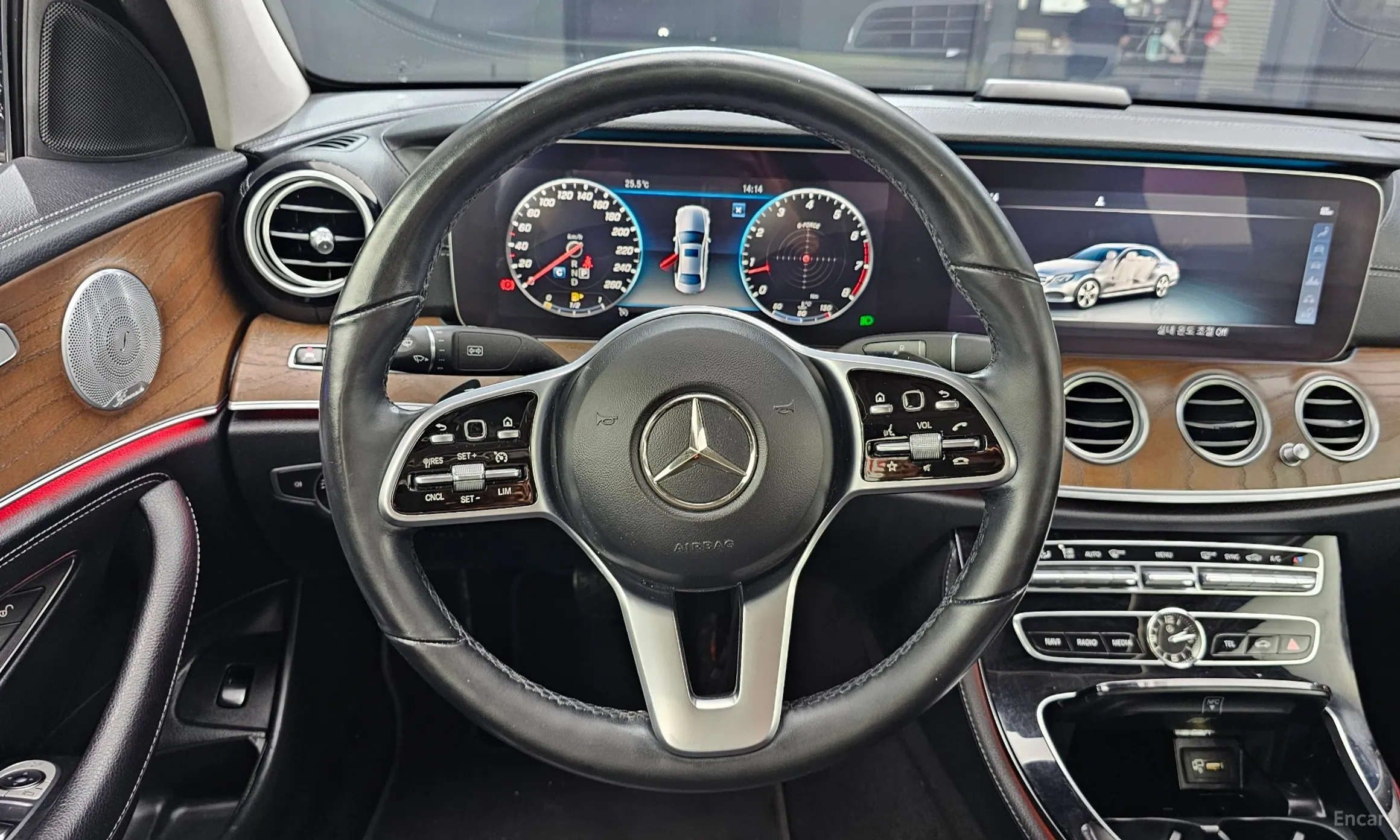 Mercedes Benz E-Class W213 превью 13