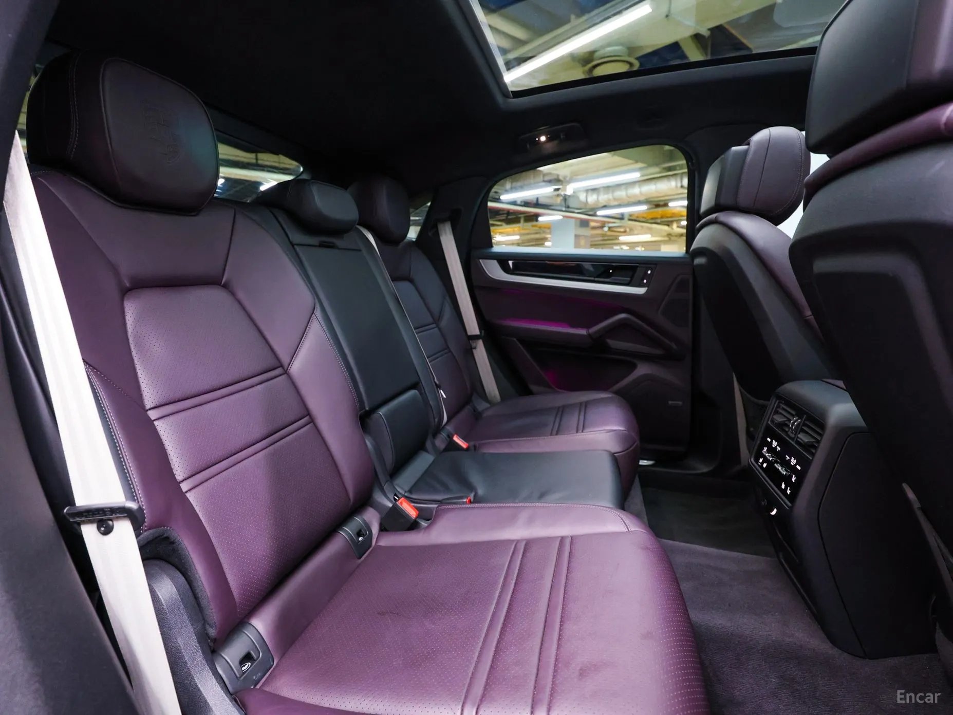Porsche Cayenne (PO536) превью 12