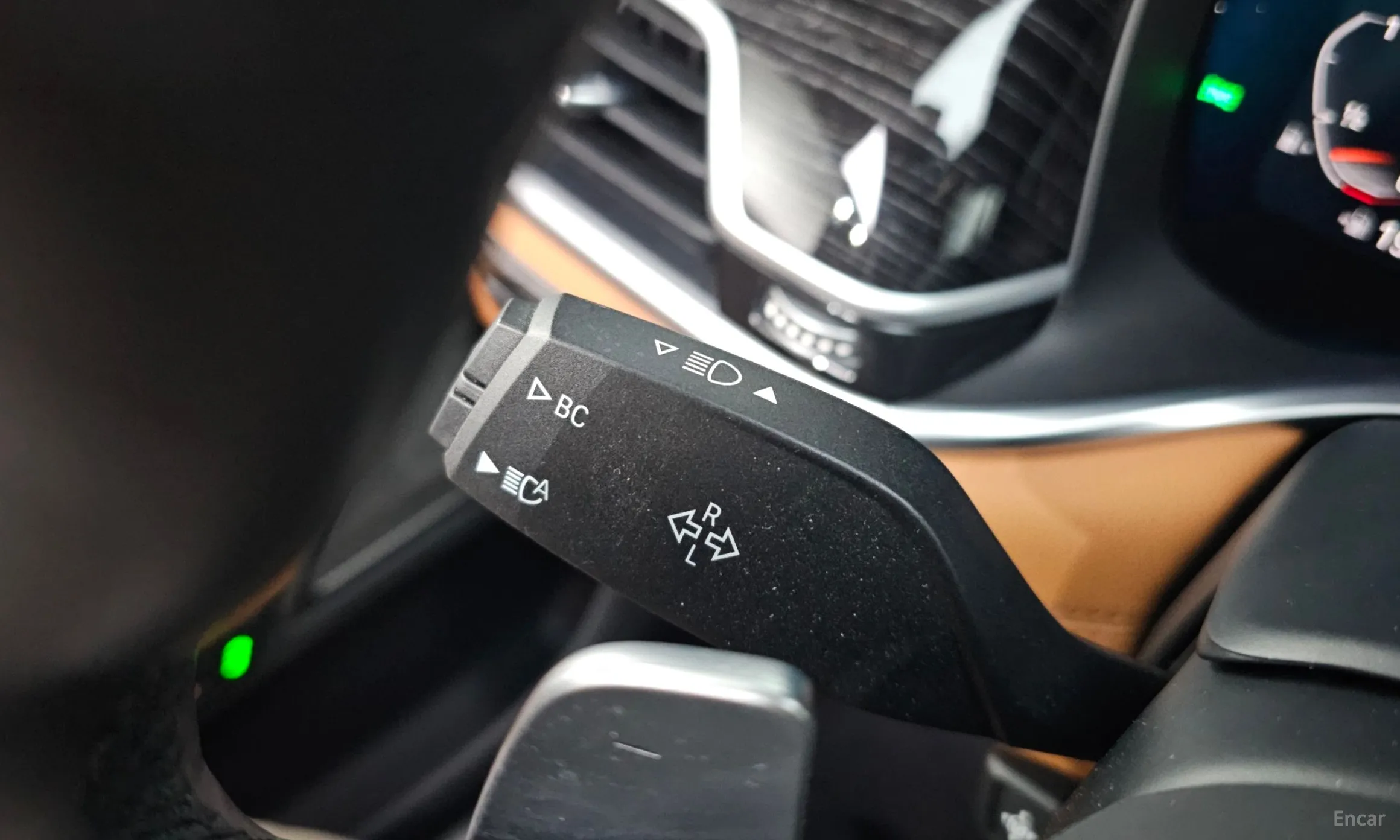 BMW 7 Series (G11) превью 20