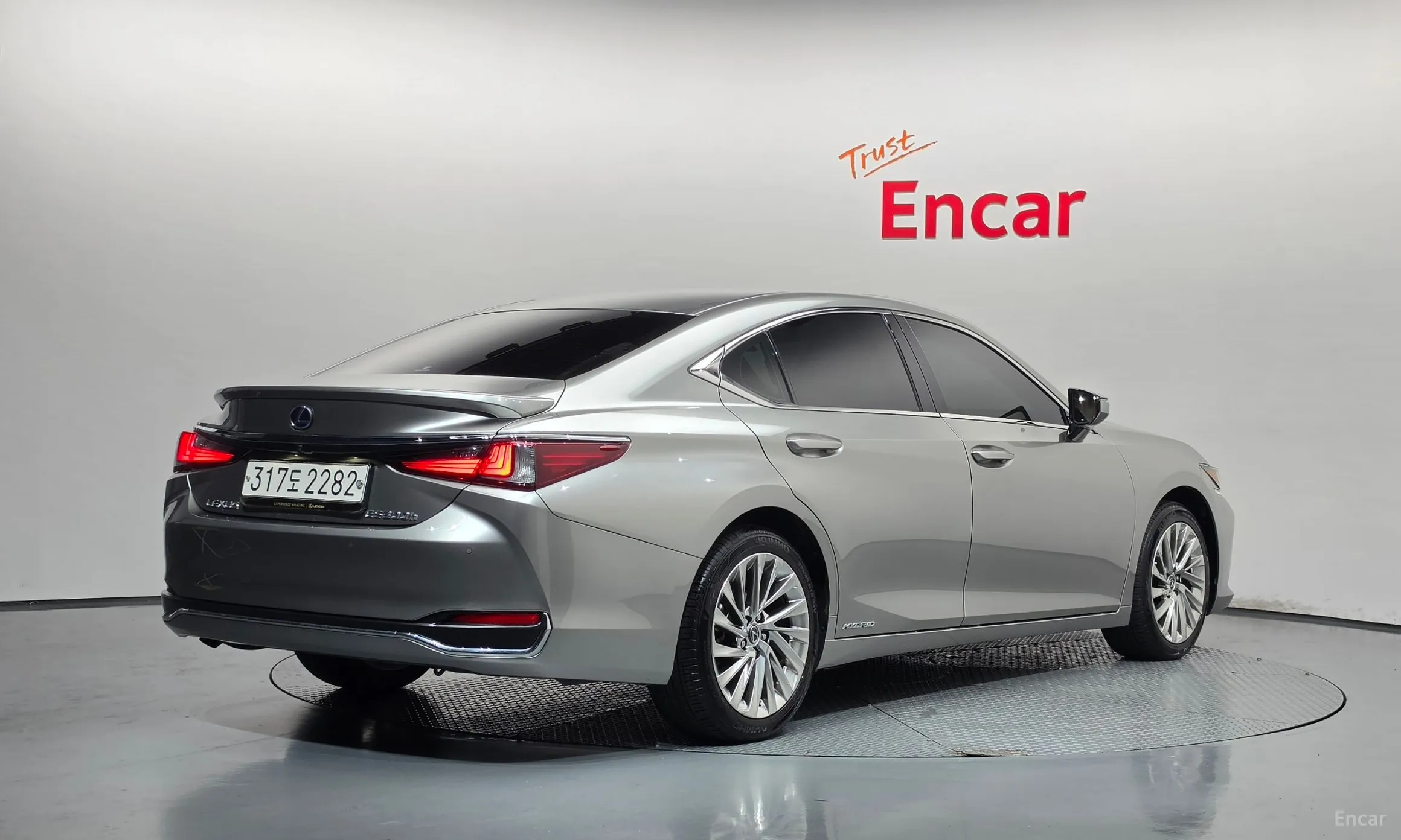 Lexus ES300h 7th Generation превью 2