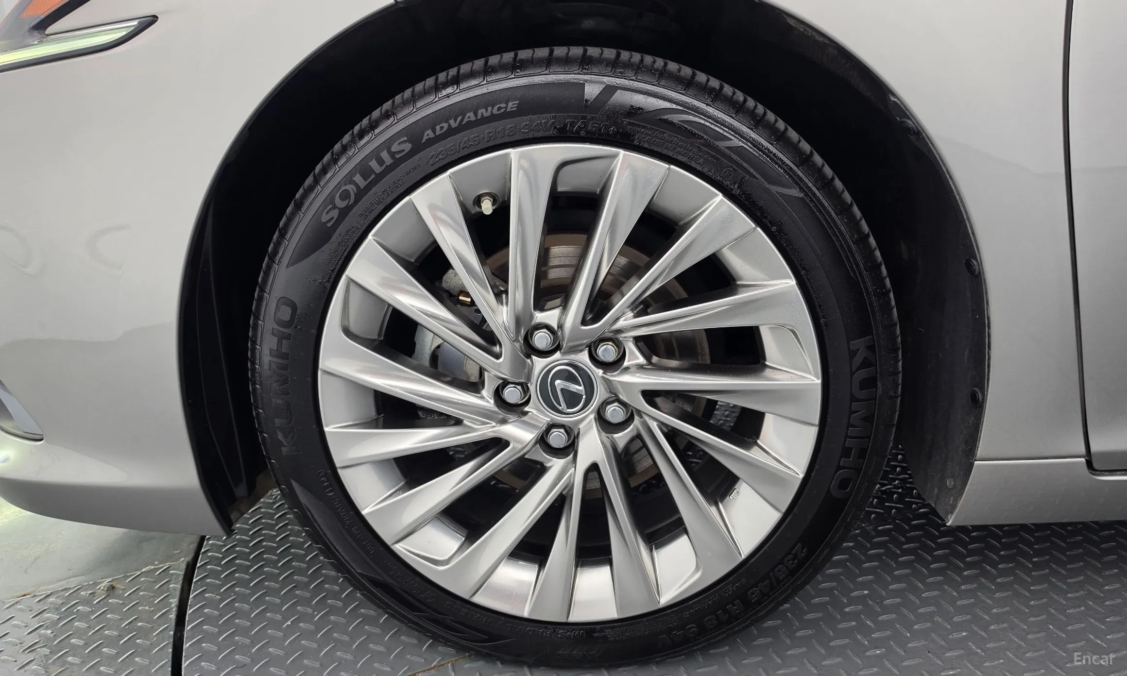 Lexus ES300h 7th Generation превью 5