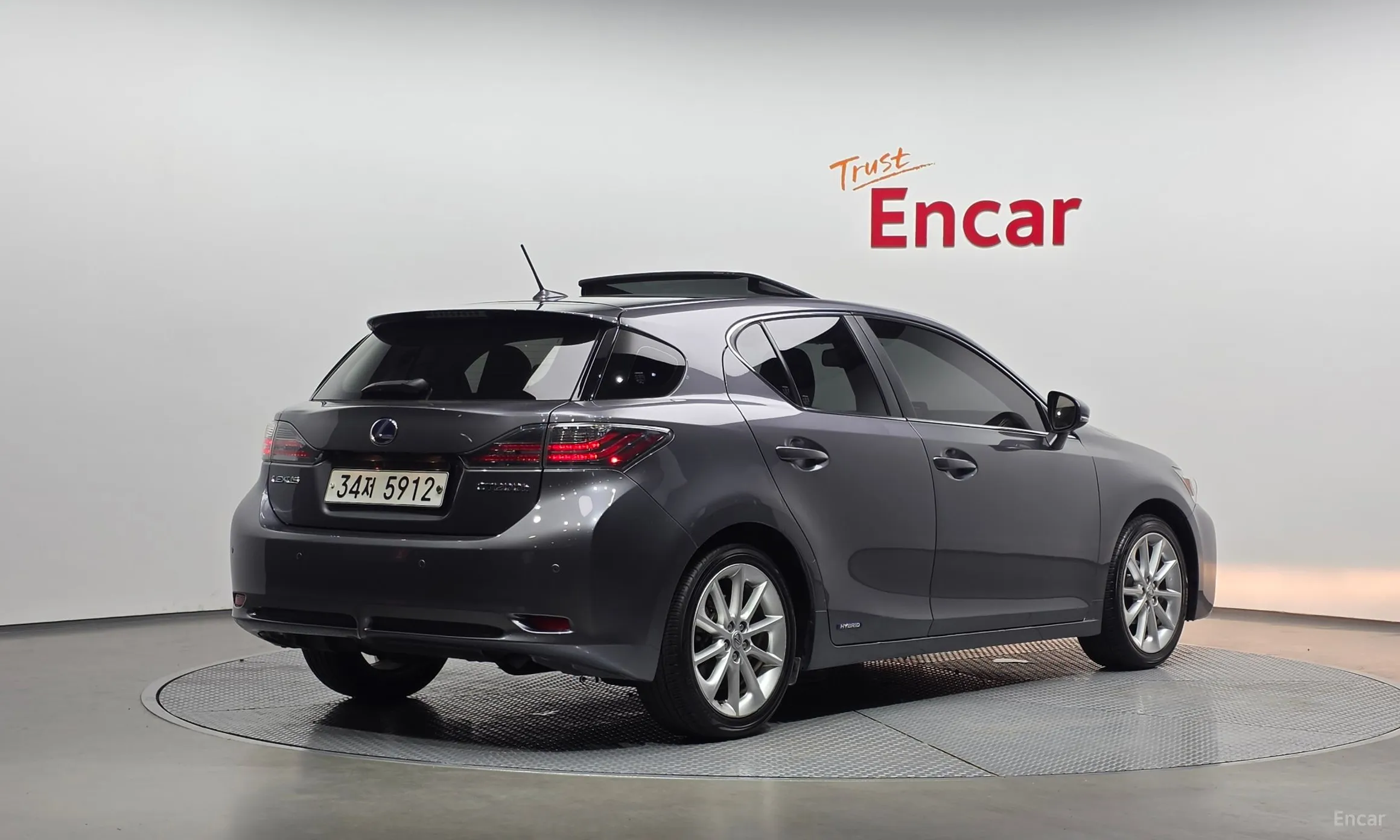 Lexus CT200h превью 2