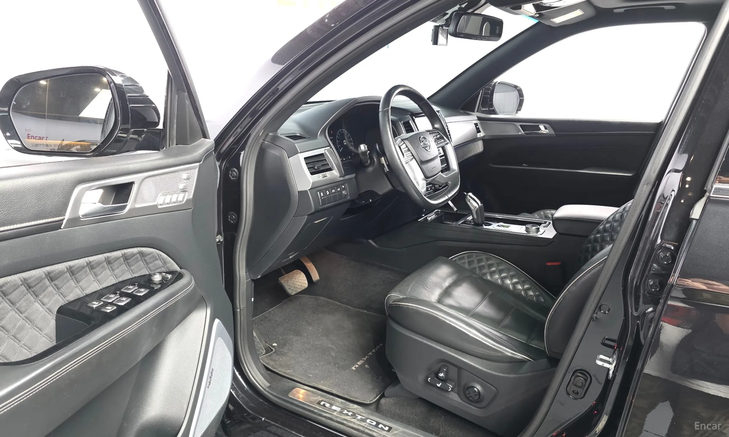 KG Mobility (SsangYong) Rexton превью 10