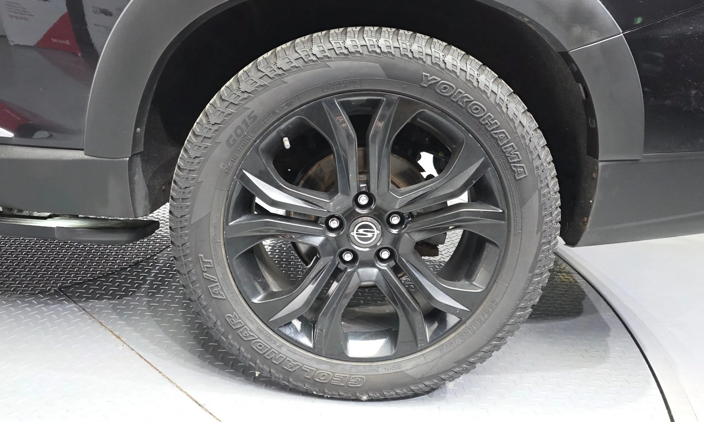 KG Mobility (SsangYong) Rexton превью 5