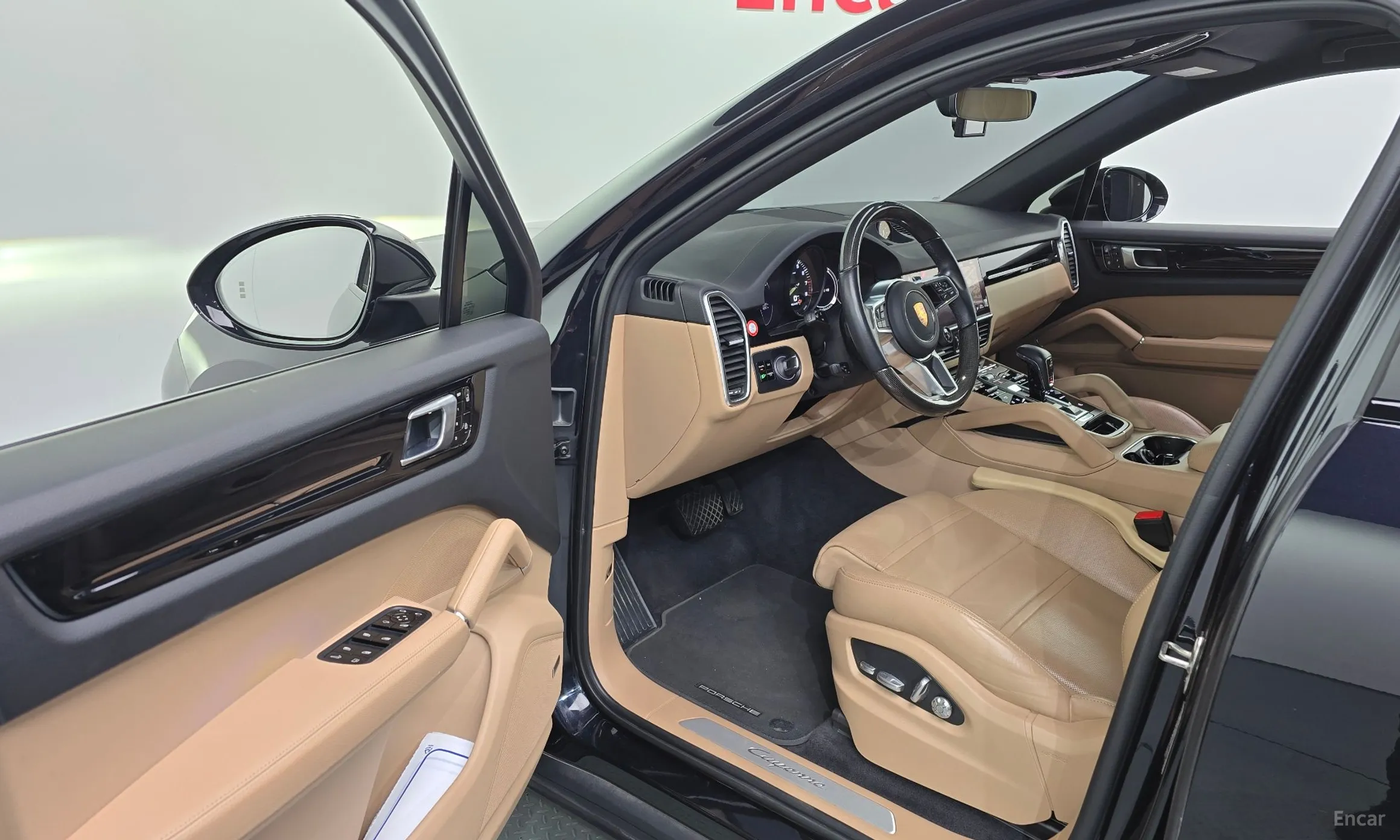 Porsche Cayenne (PO536) превью 10