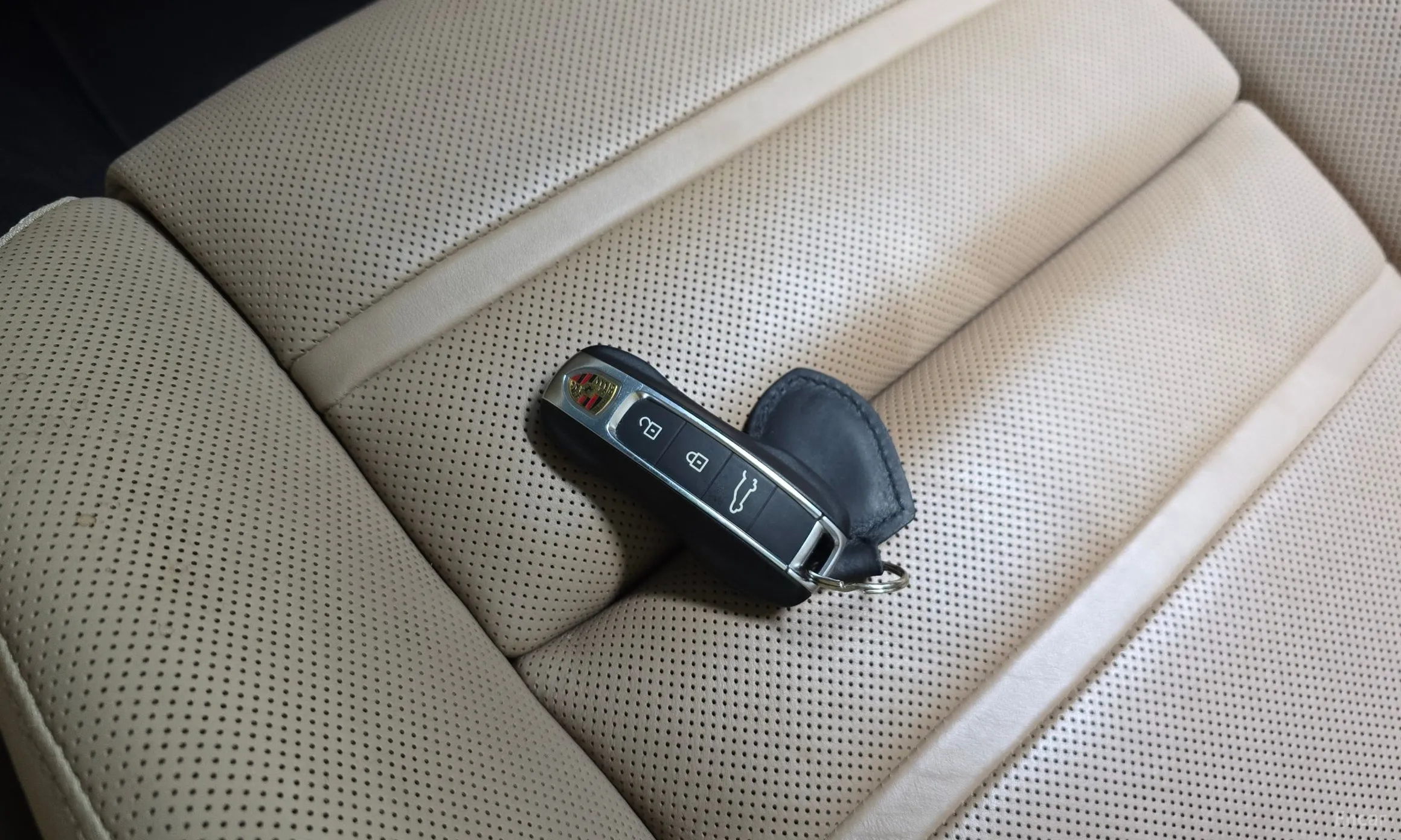 Porsche Cayenne (PO536) превью 15