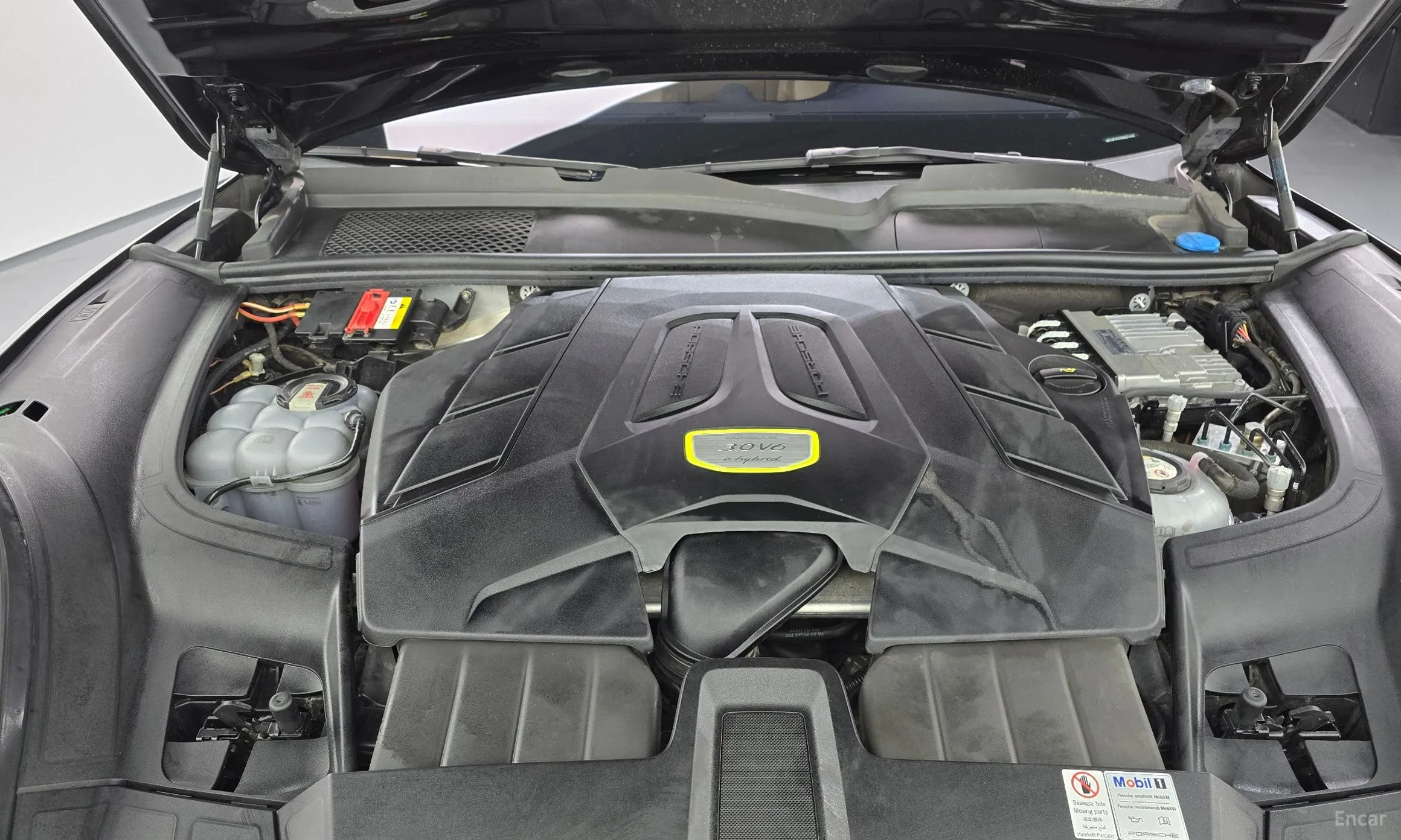 Porsche Cayenne (PO536) превью 6