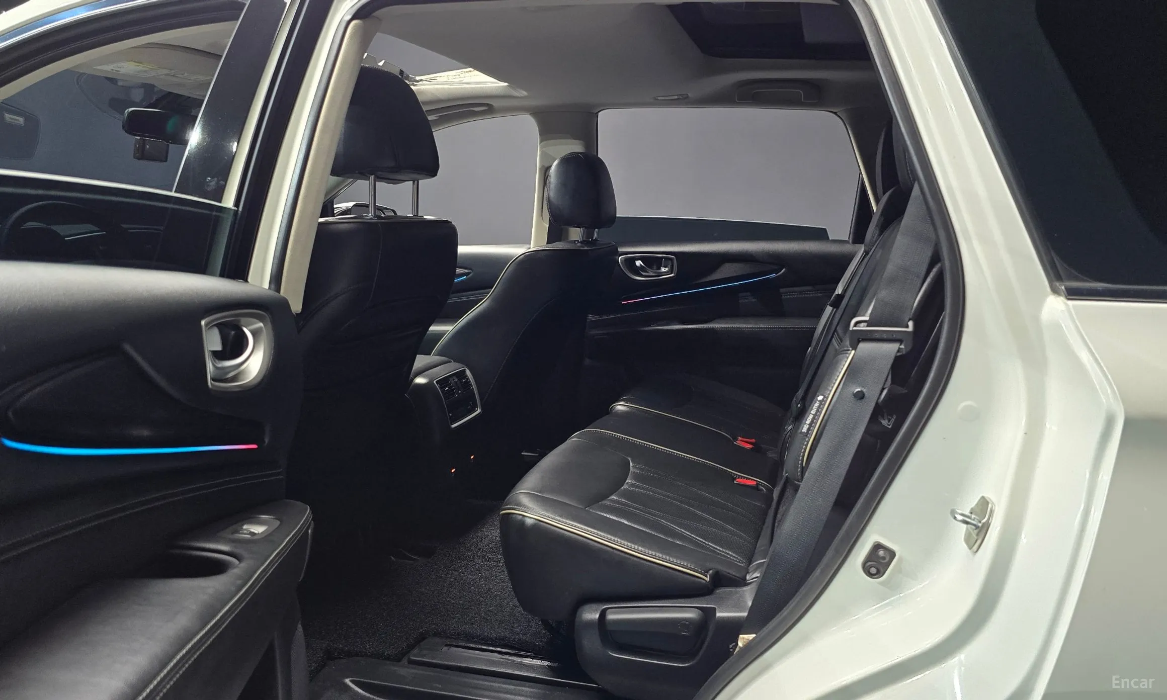 Infiniti QX60 превью 12