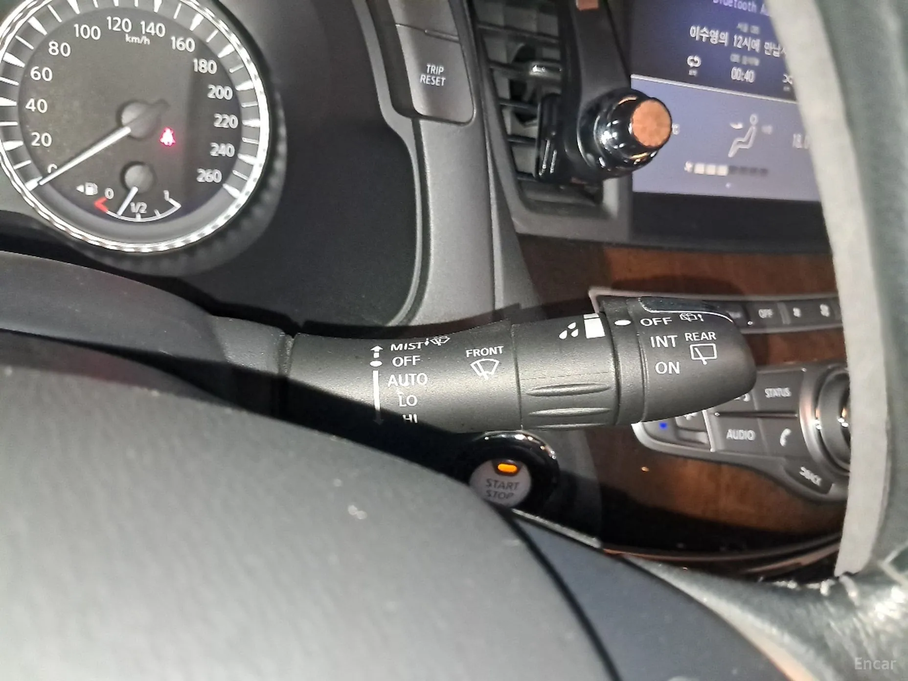 Infiniti QX60 превью 9