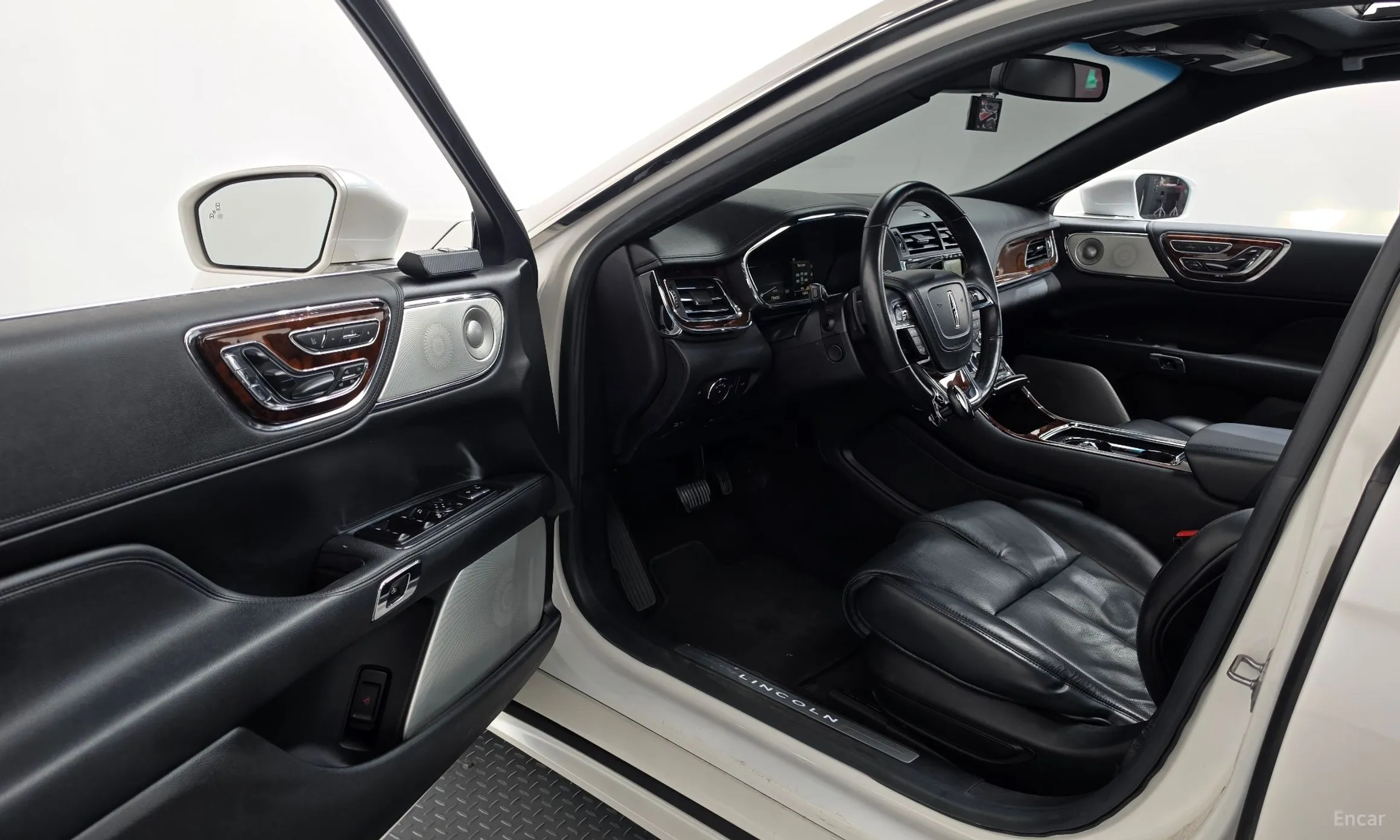 Lincoln Continental Gen 10 превью 10
