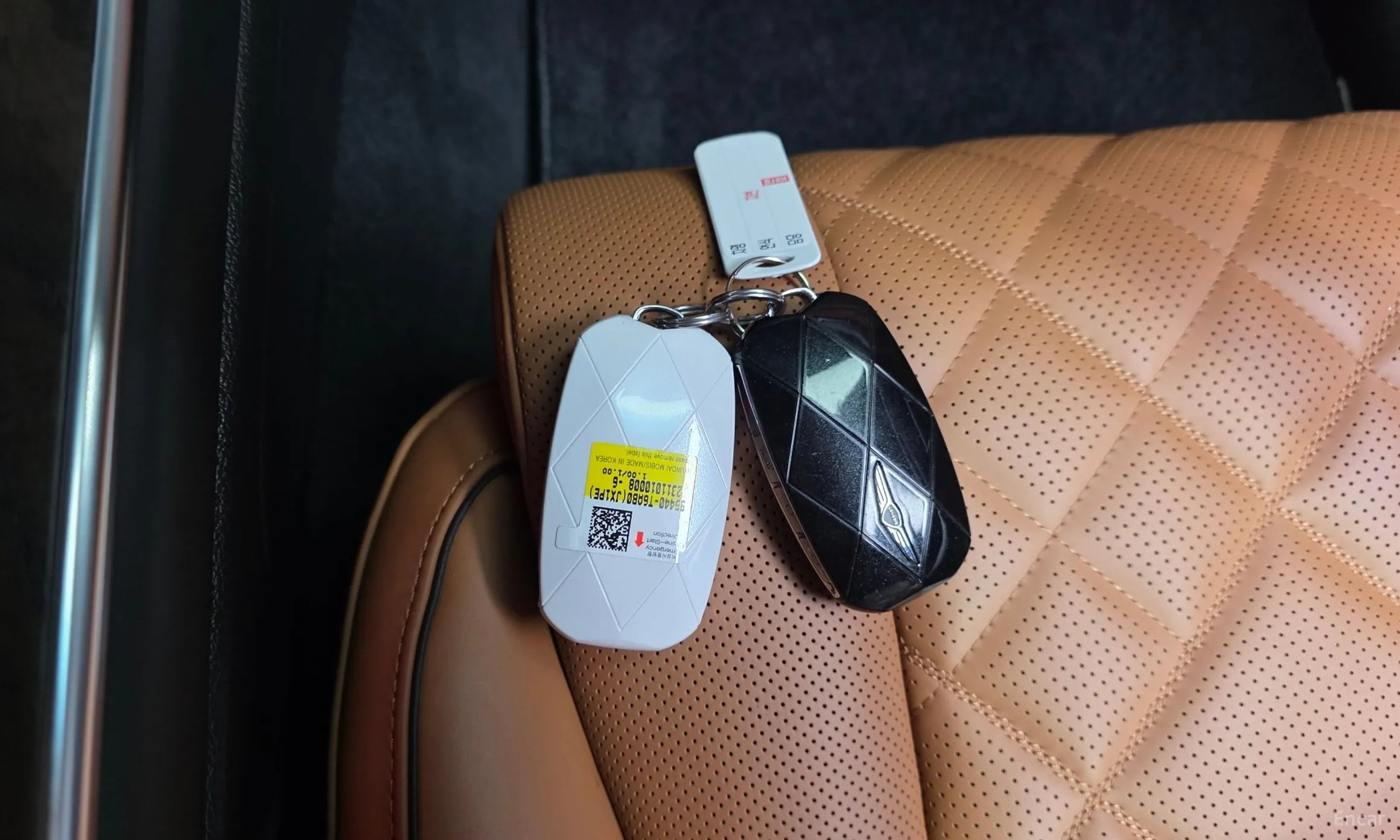 Genesis GV80 превью 18