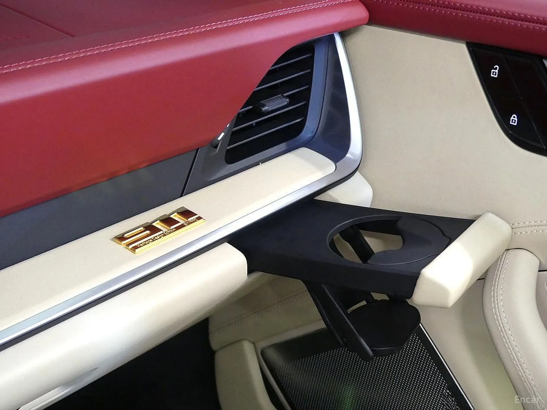 Porsche 911 (992) превью 16