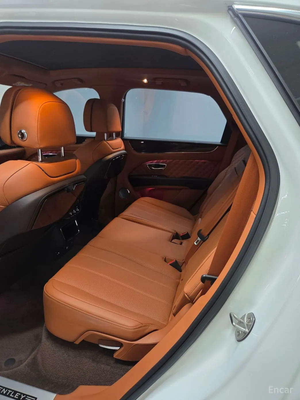 Bentley Bentayga превью 8