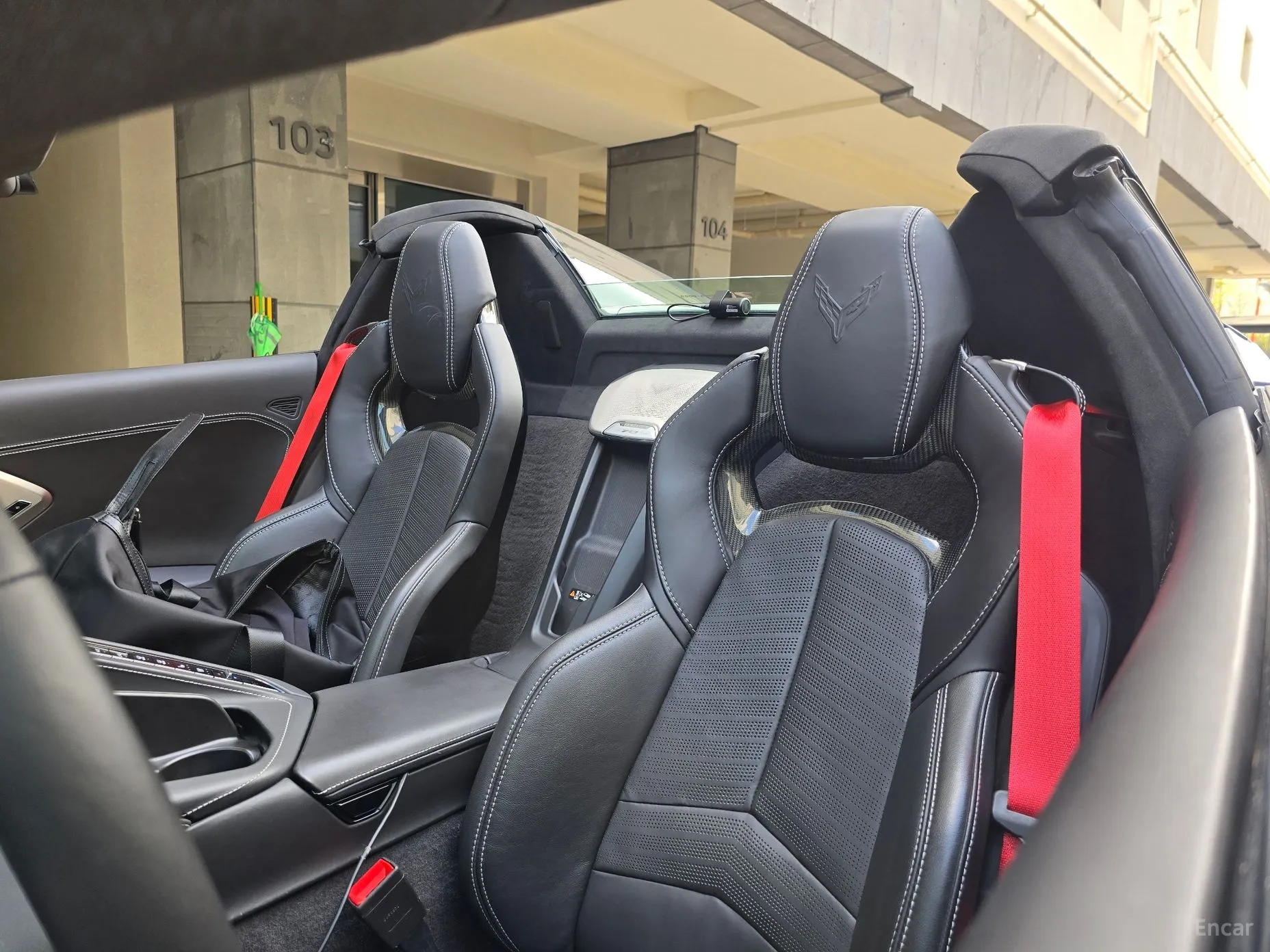 Chevrolet Corvette превью 14