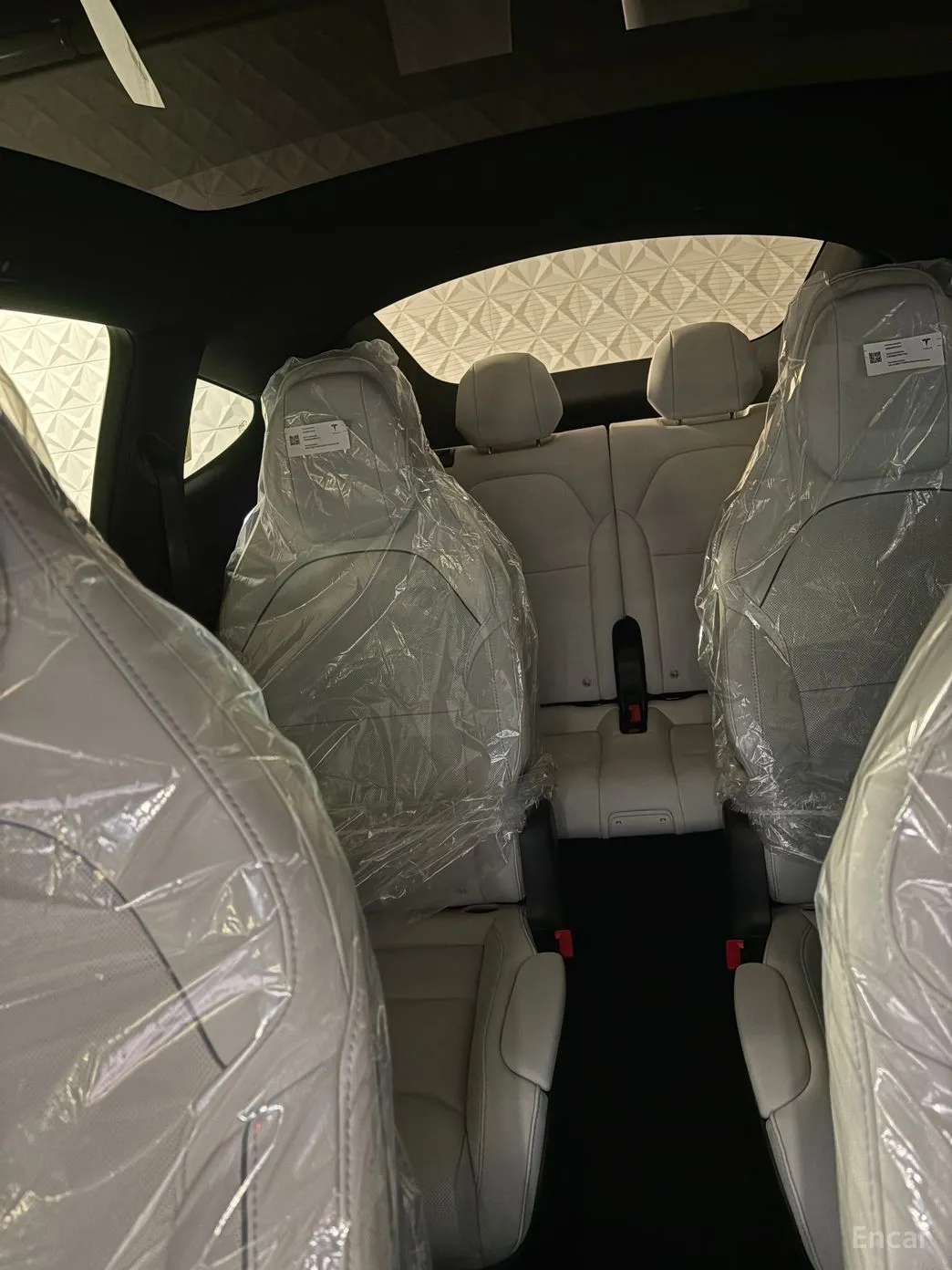 Tesla Model Y превью 6