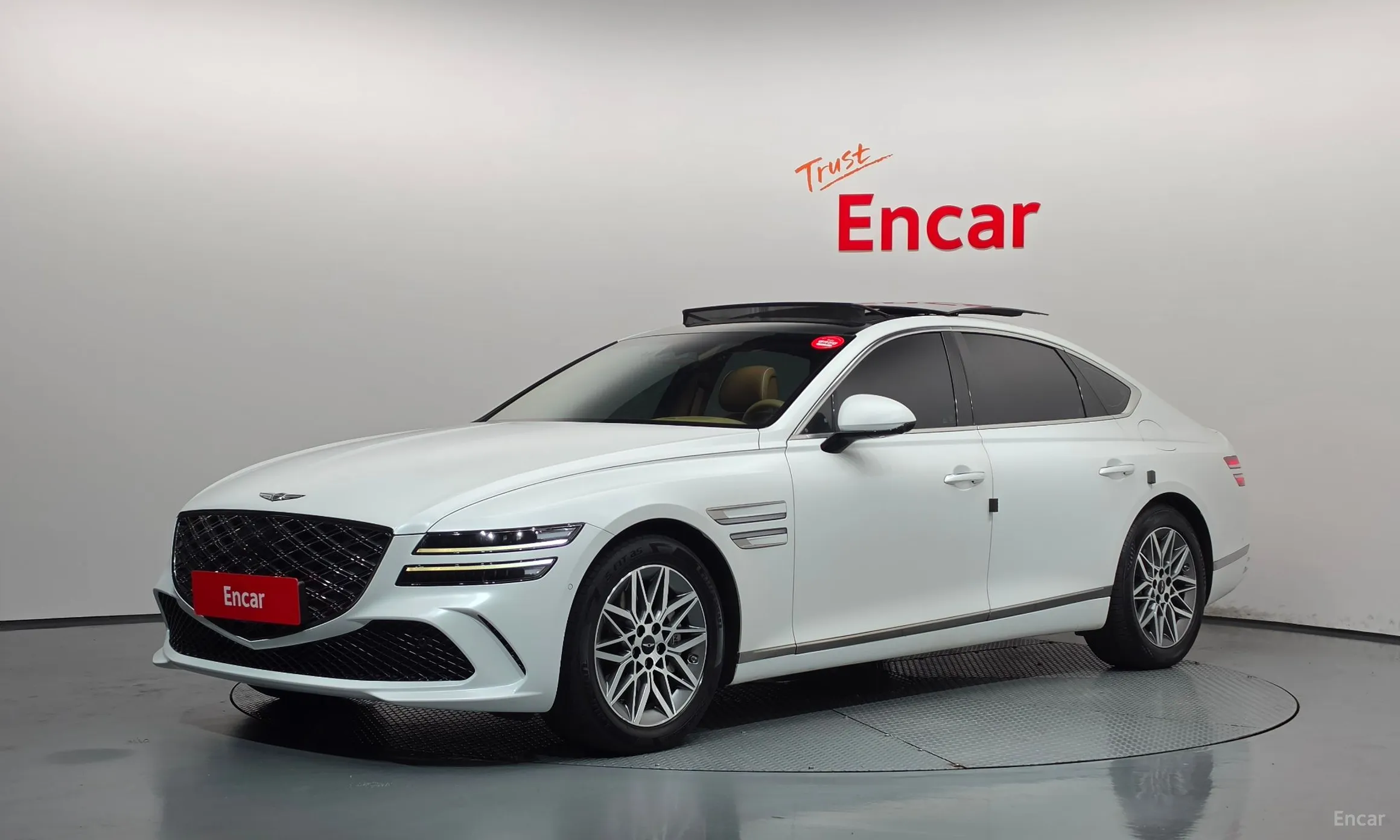 Genesis G80 (RG3) превью 1