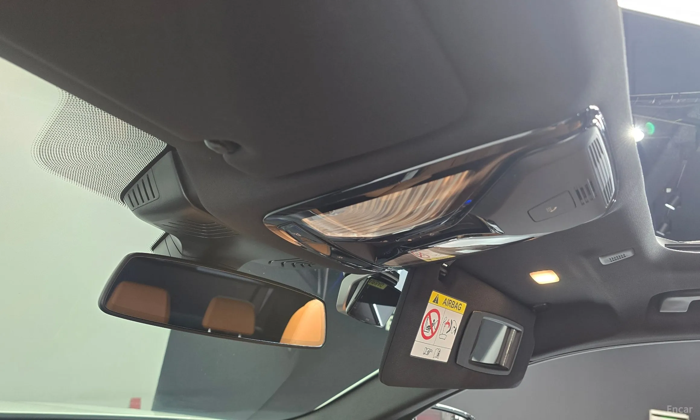BMW 5 Series (G30) превью 20