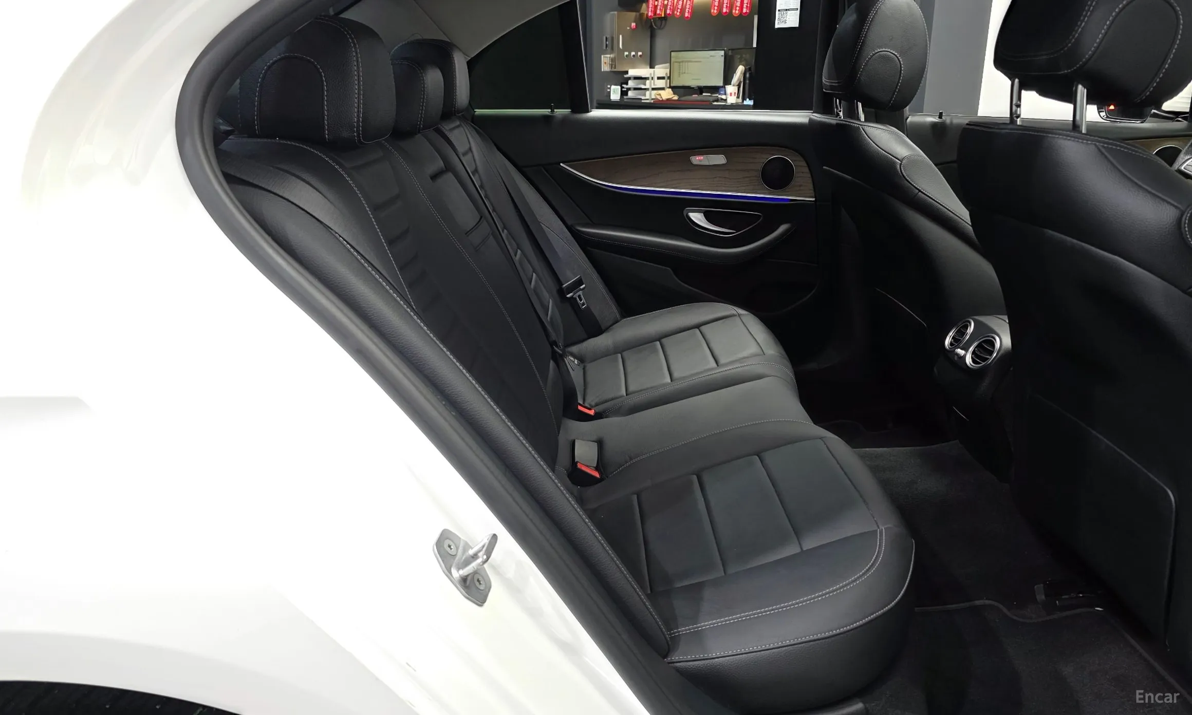 Mercedes Benz E-Class W213 превью 12