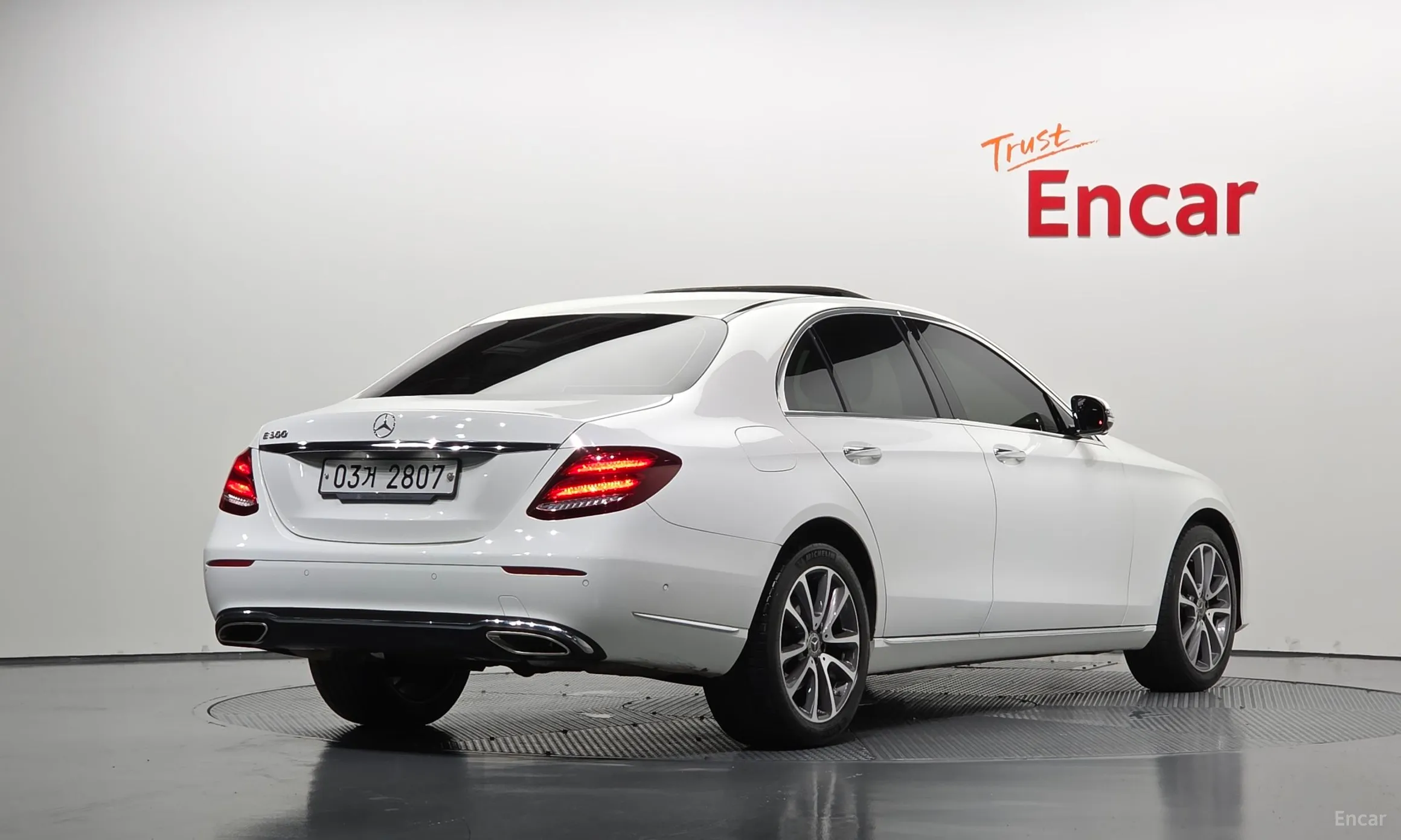 Mercedes Benz E-Class W213
