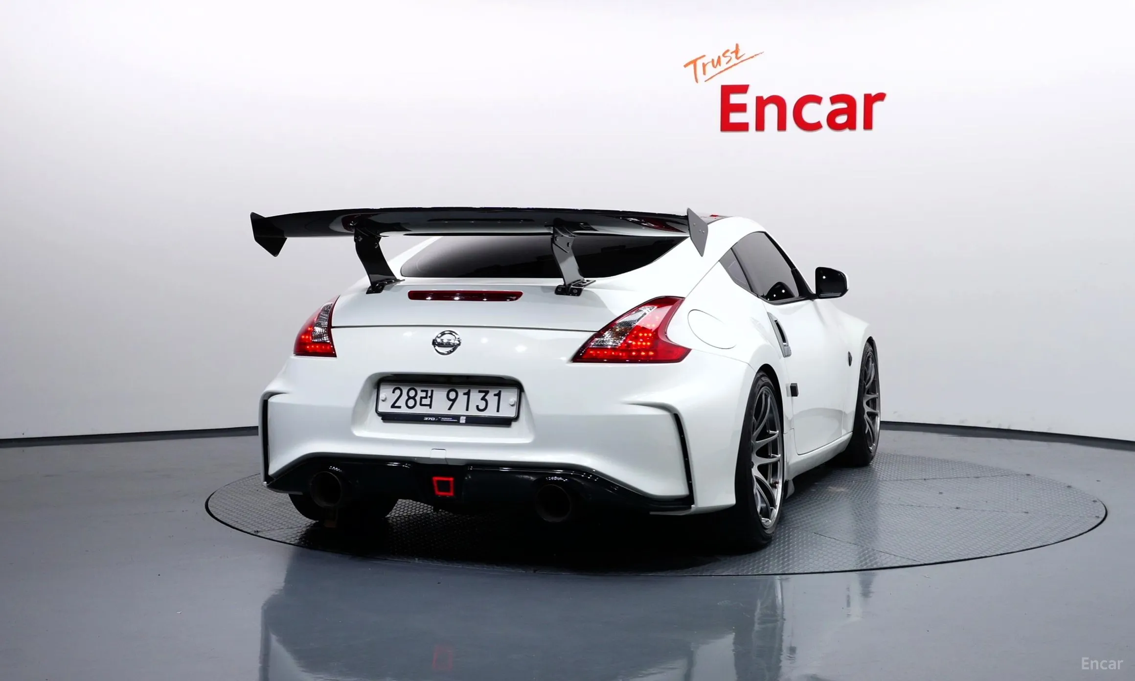 Nissan 370Z превью 4