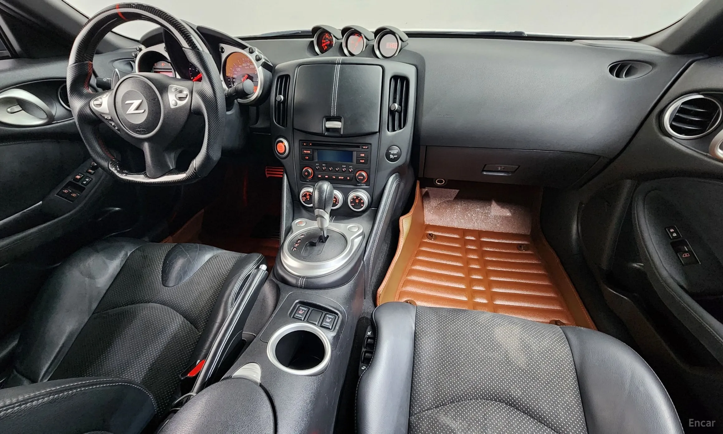 Nissan 370Z превью 7