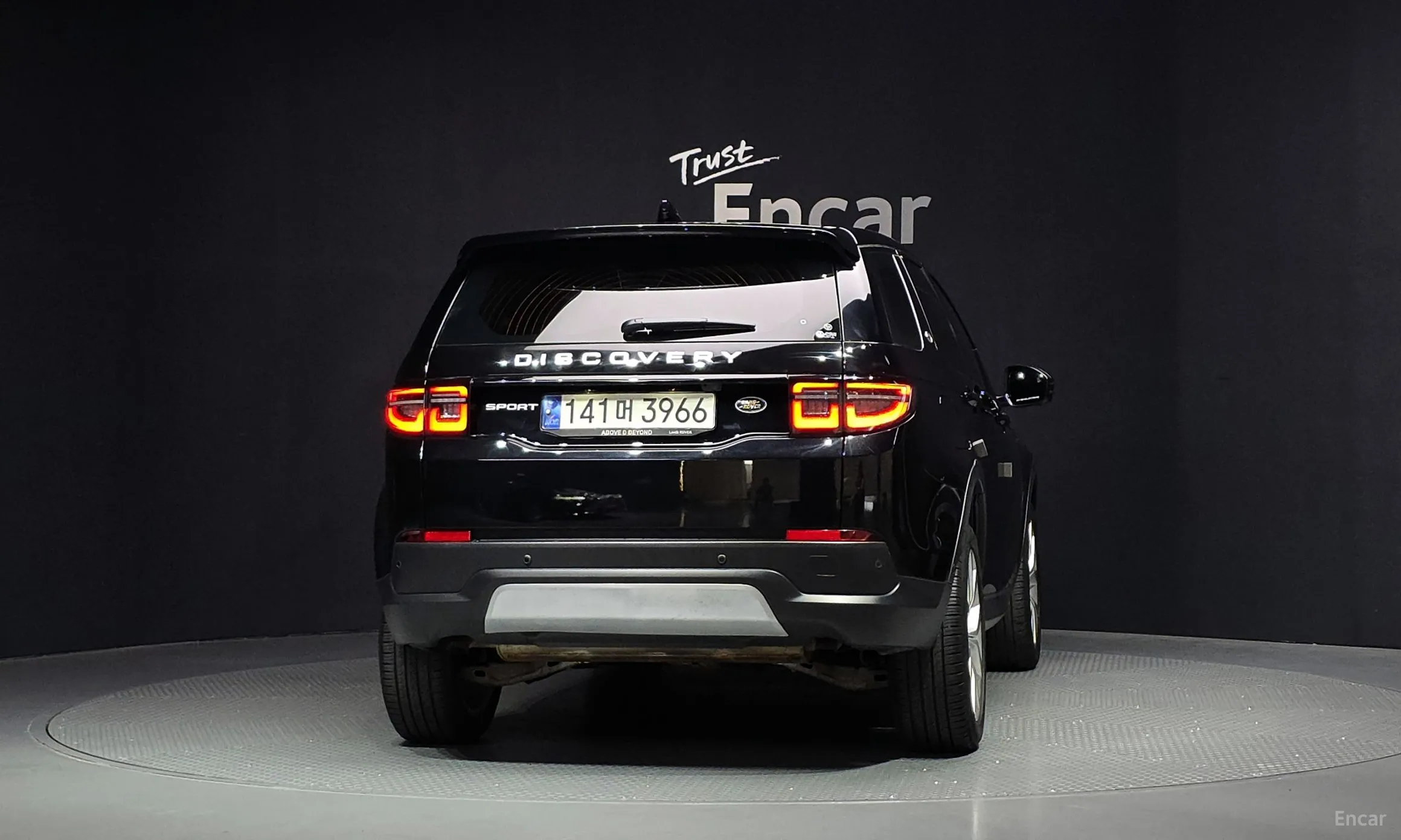 Land Rover Discovery Sports превью 4