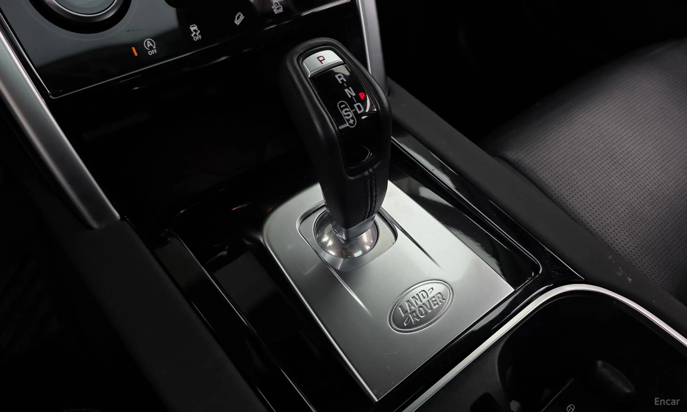 Land Rover Discovery Sports превью 9
