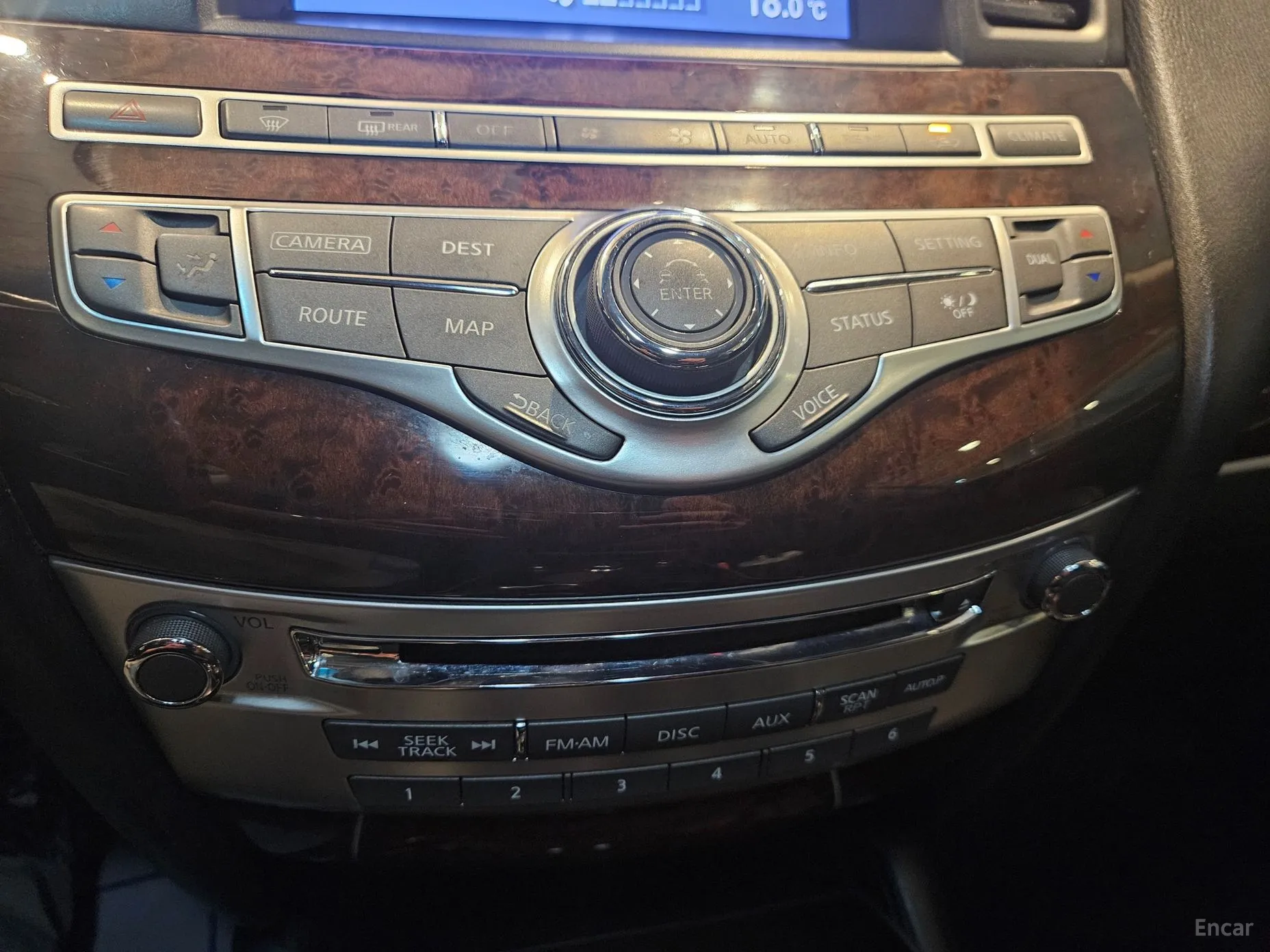 Infiniti JX35 превью 10