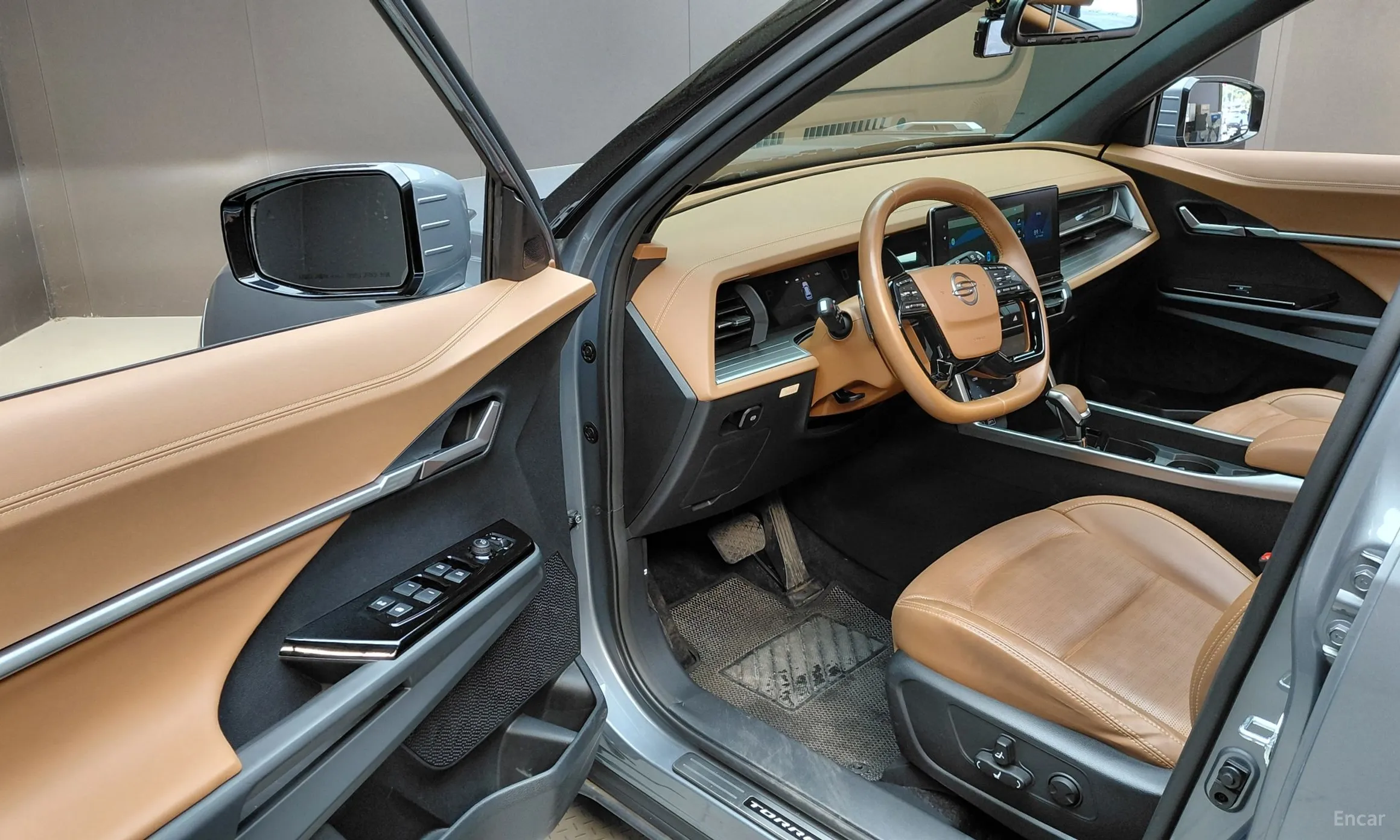 KG Mobility (SsangYong) Torres превью 10