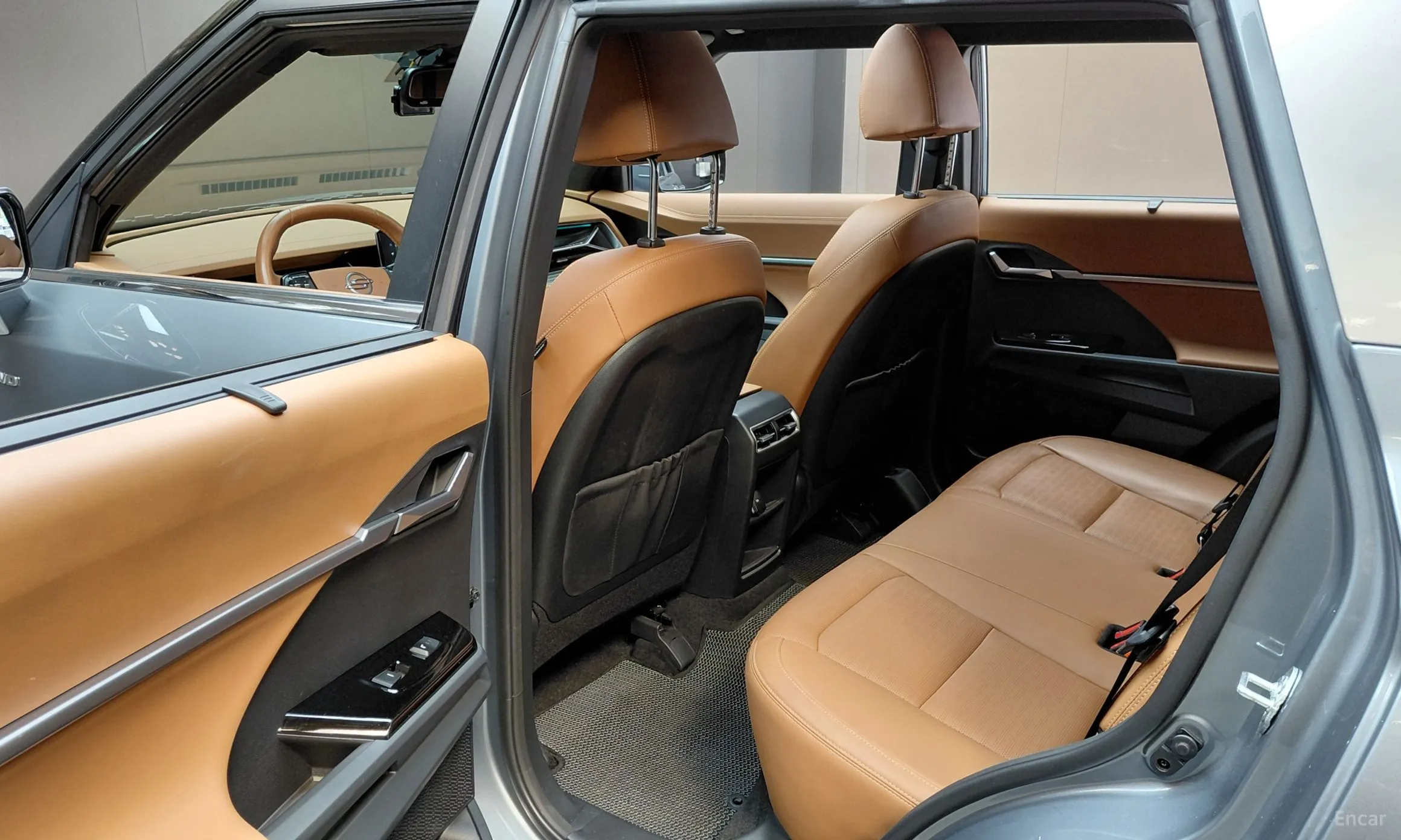 KG Mobility (SsangYong) Torres превью 12