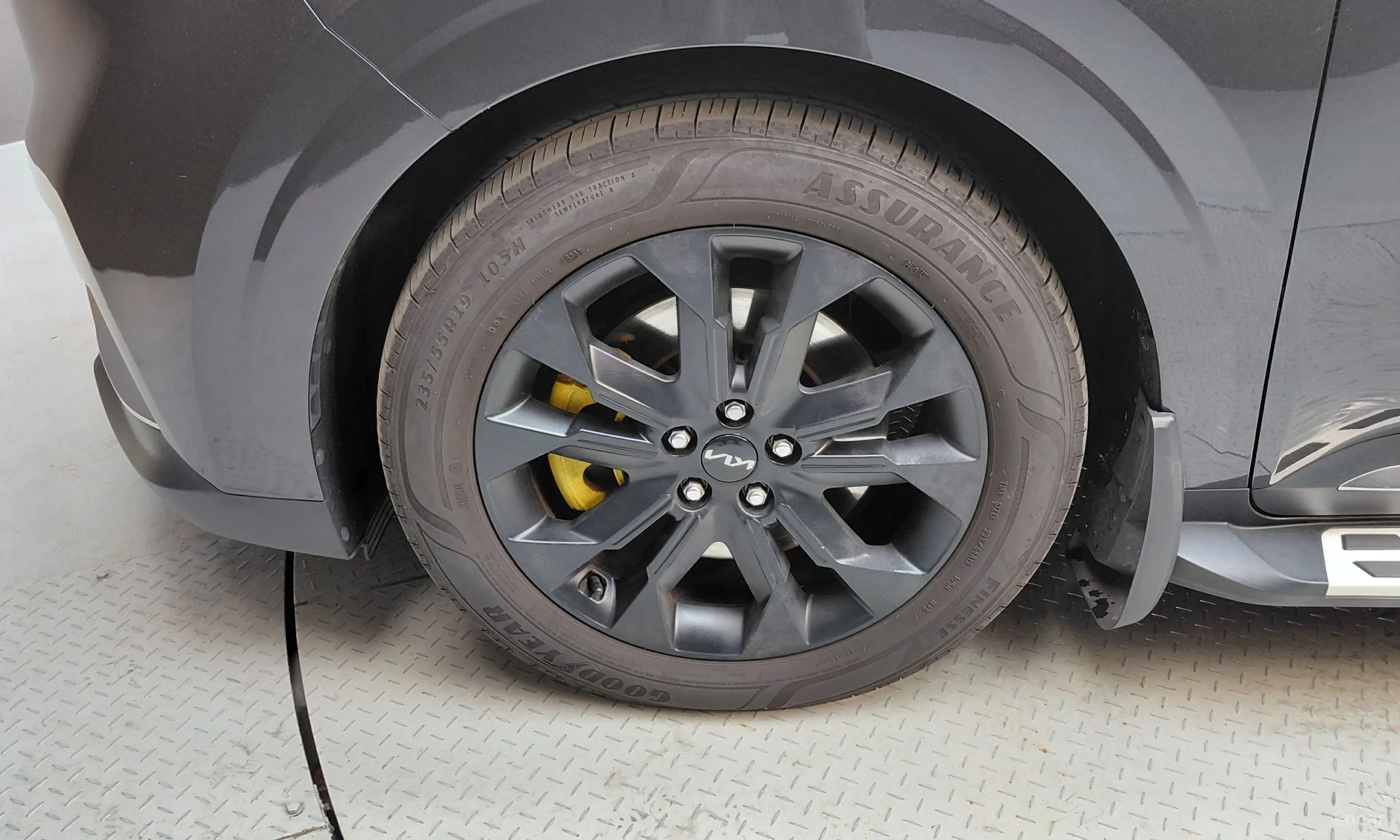 Kia Carnival Gen 4 превью 5