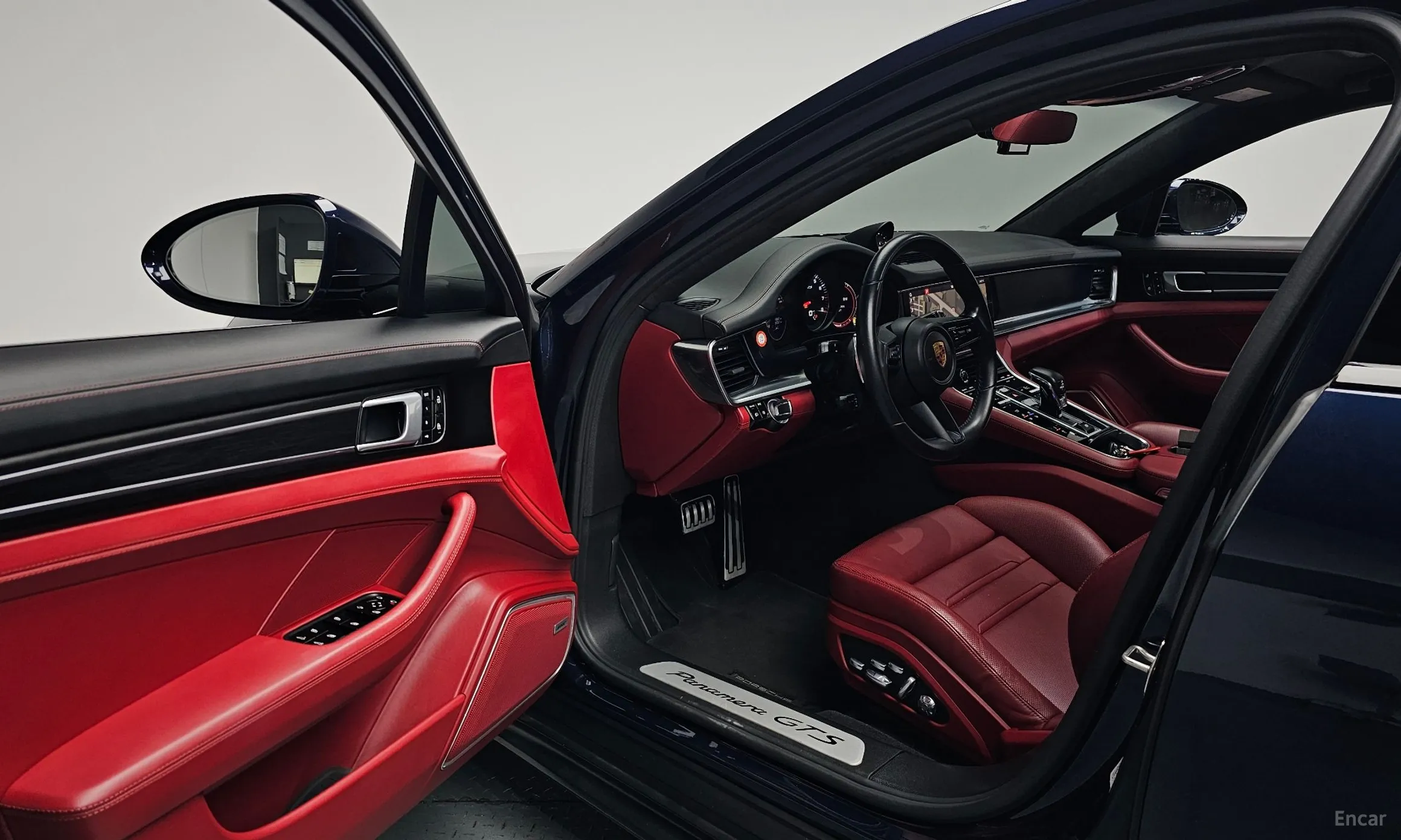 Porsche Panamera (971) превью 10