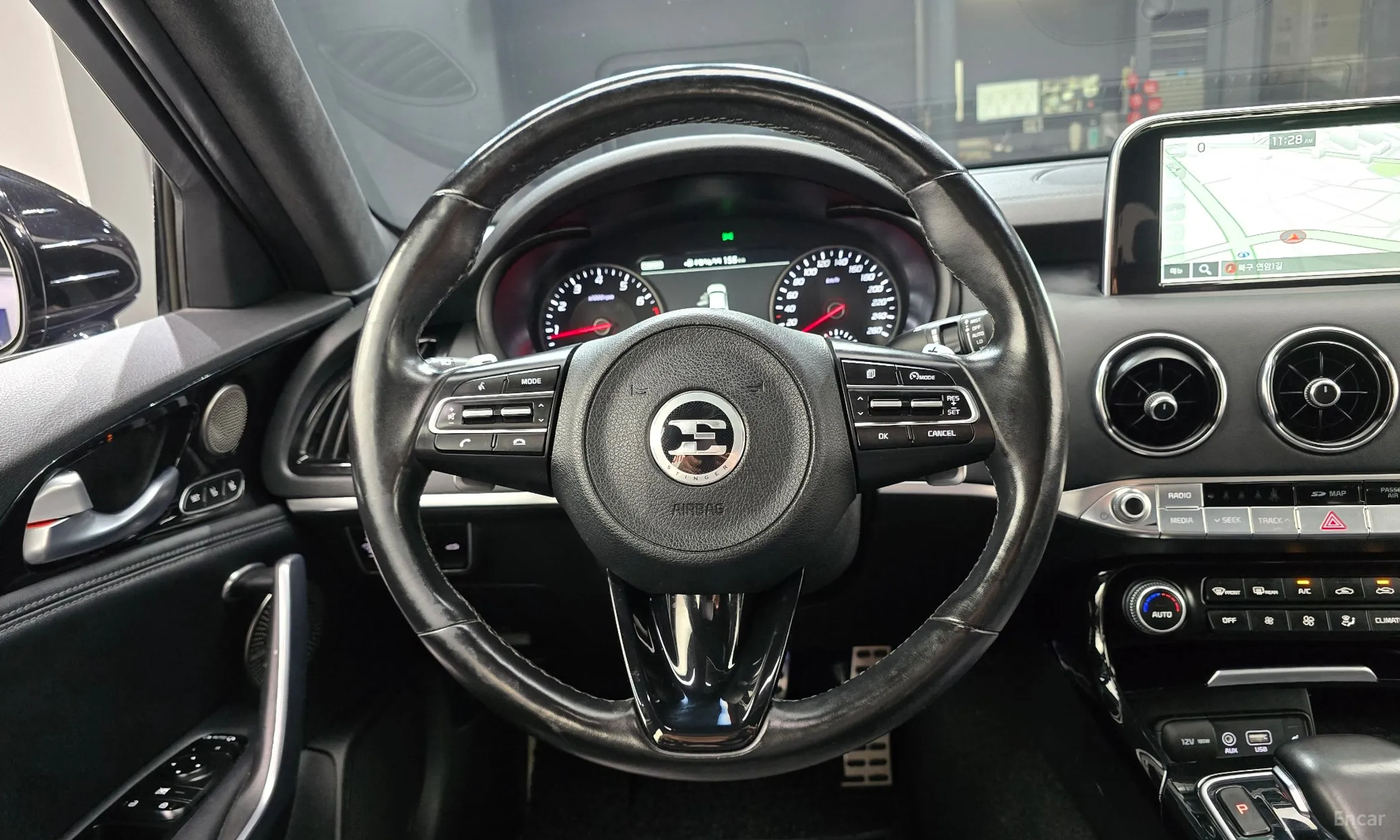 Kia Stinger превью 13