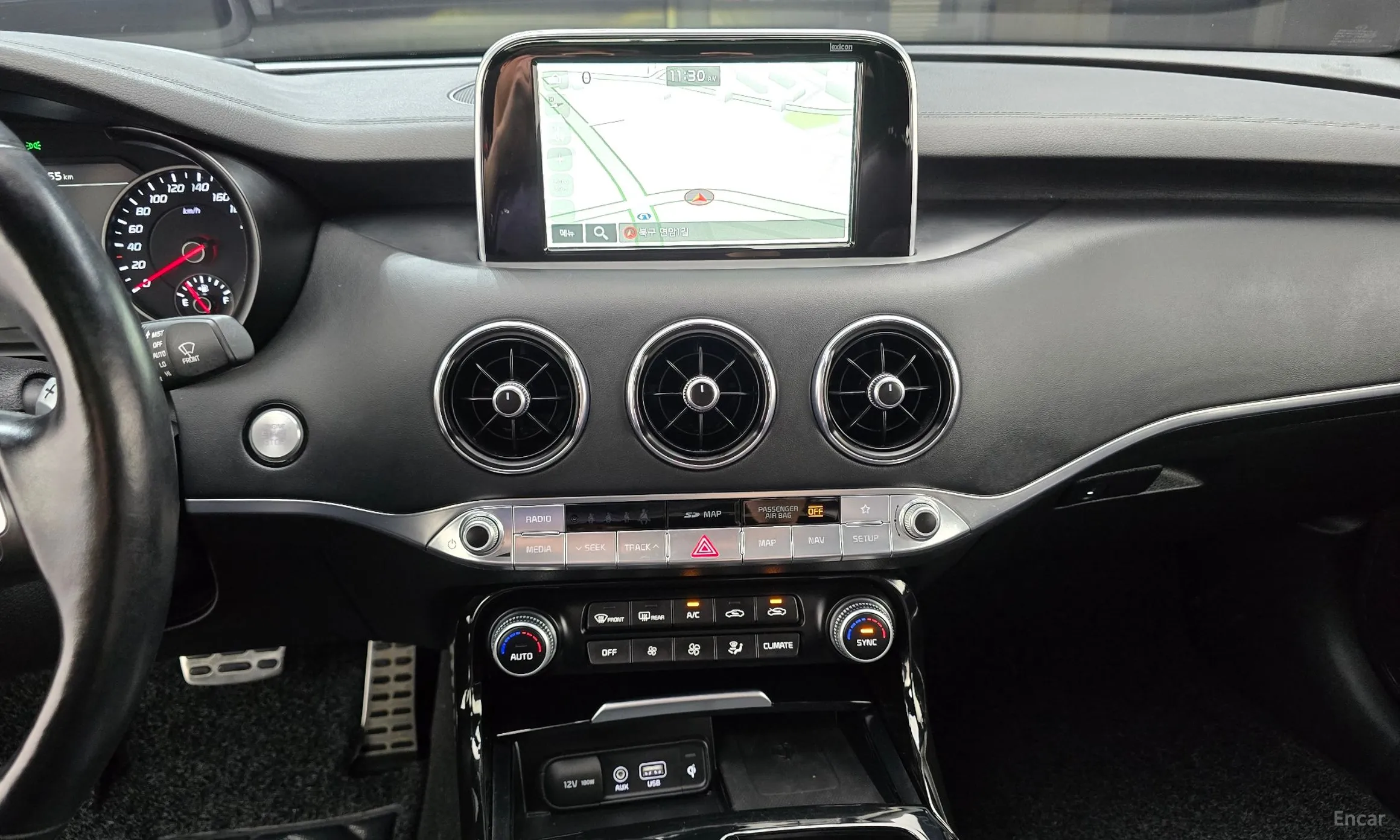 Kia Stinger превью 14