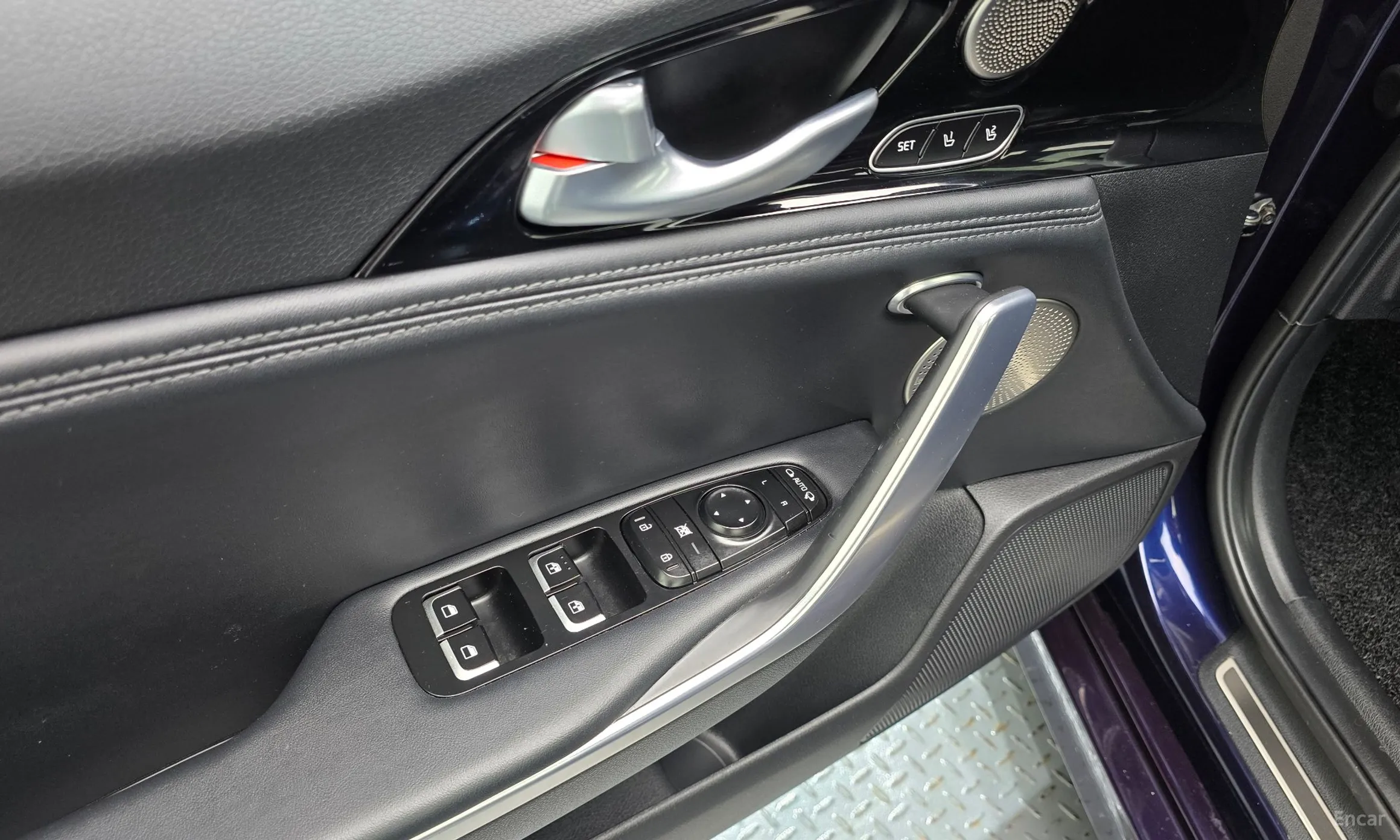 Kia Stinger превью 18