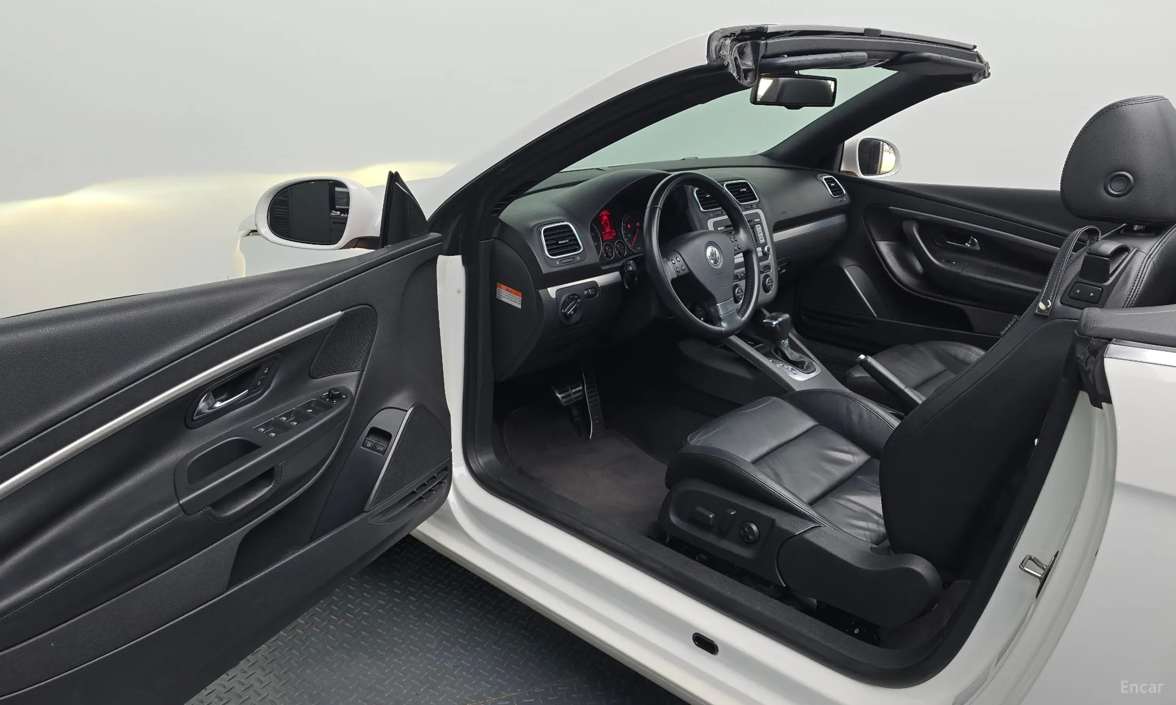 Volkswagen EOS превью 10